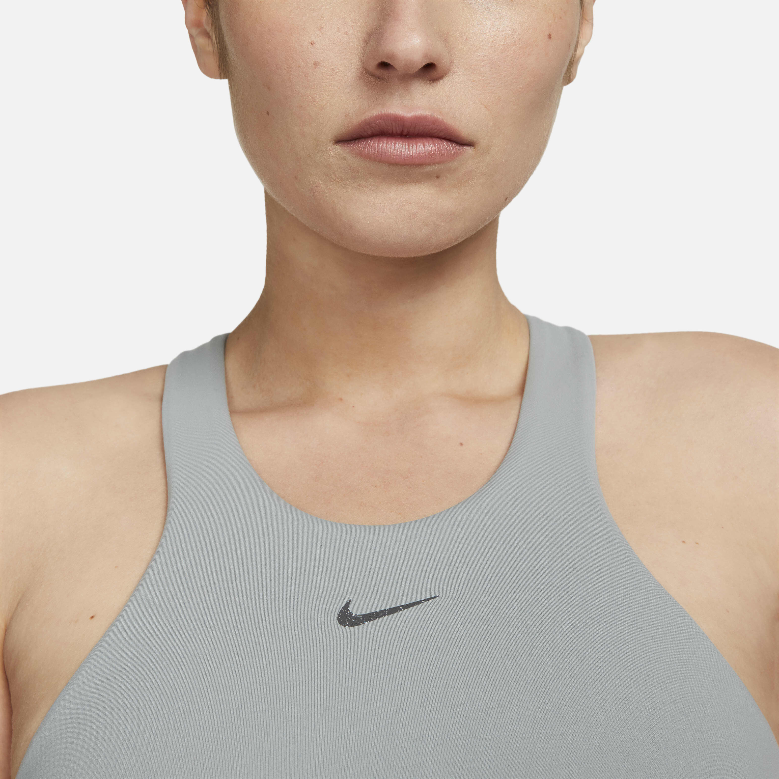Nike the curve shop