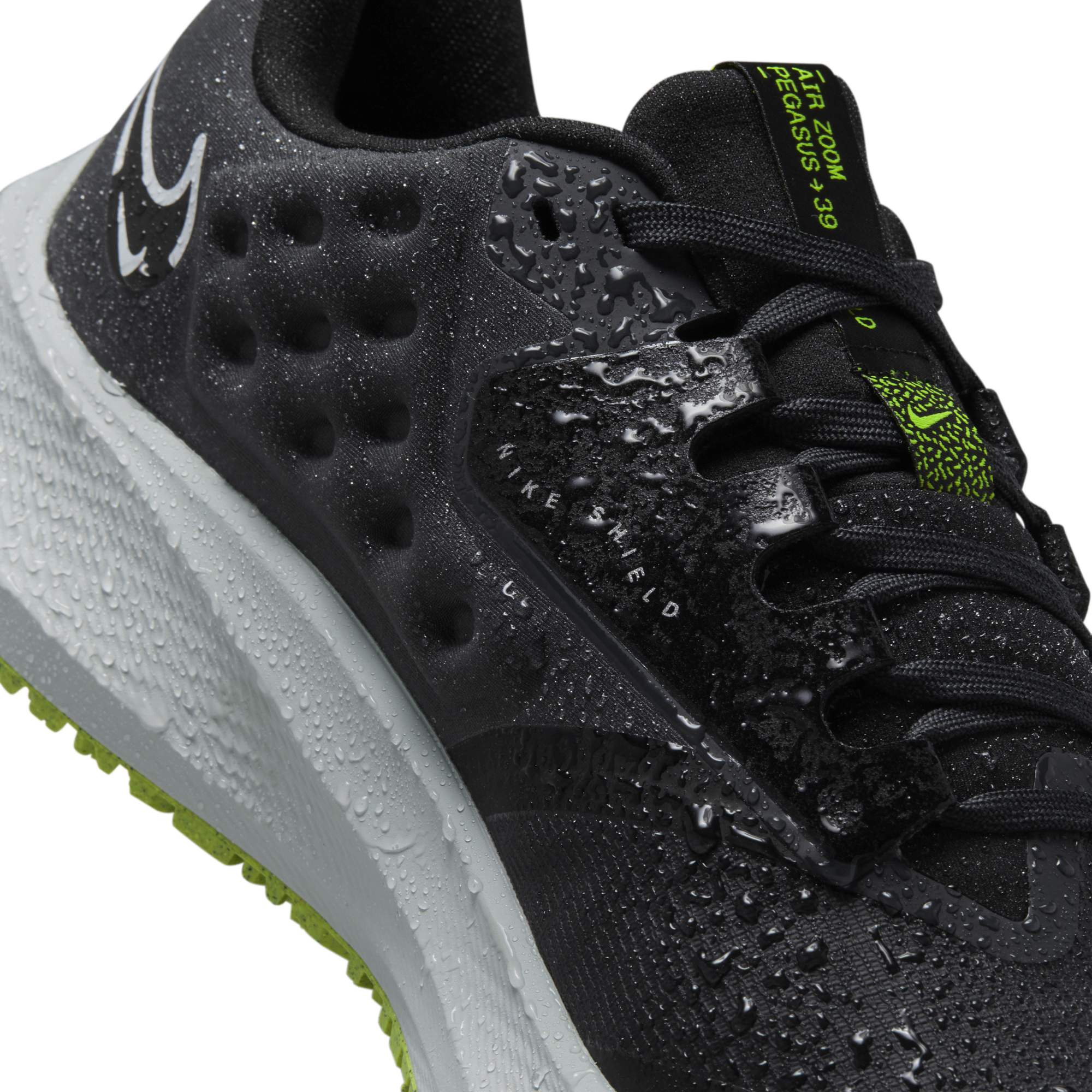 Nike shield best sale womens trainers