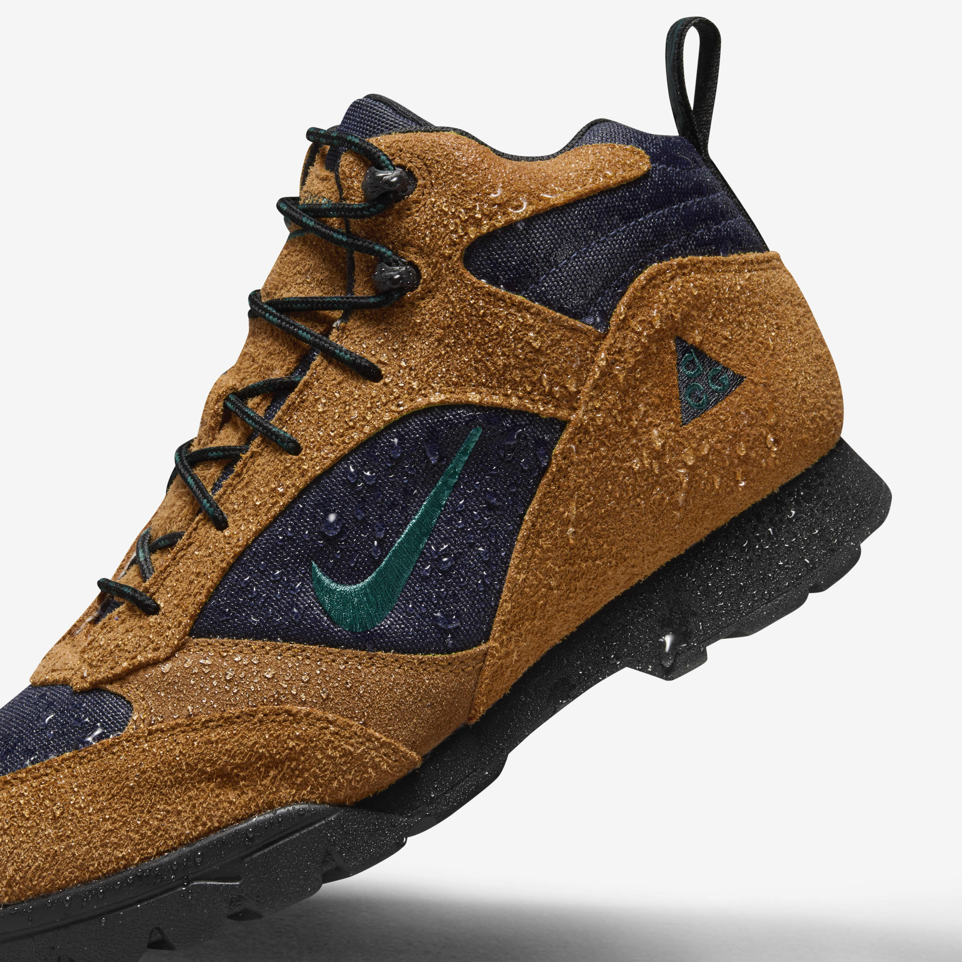 Buy Nike ACG Torre Mid Waterproof Men's Shoes - Burnt Sienna