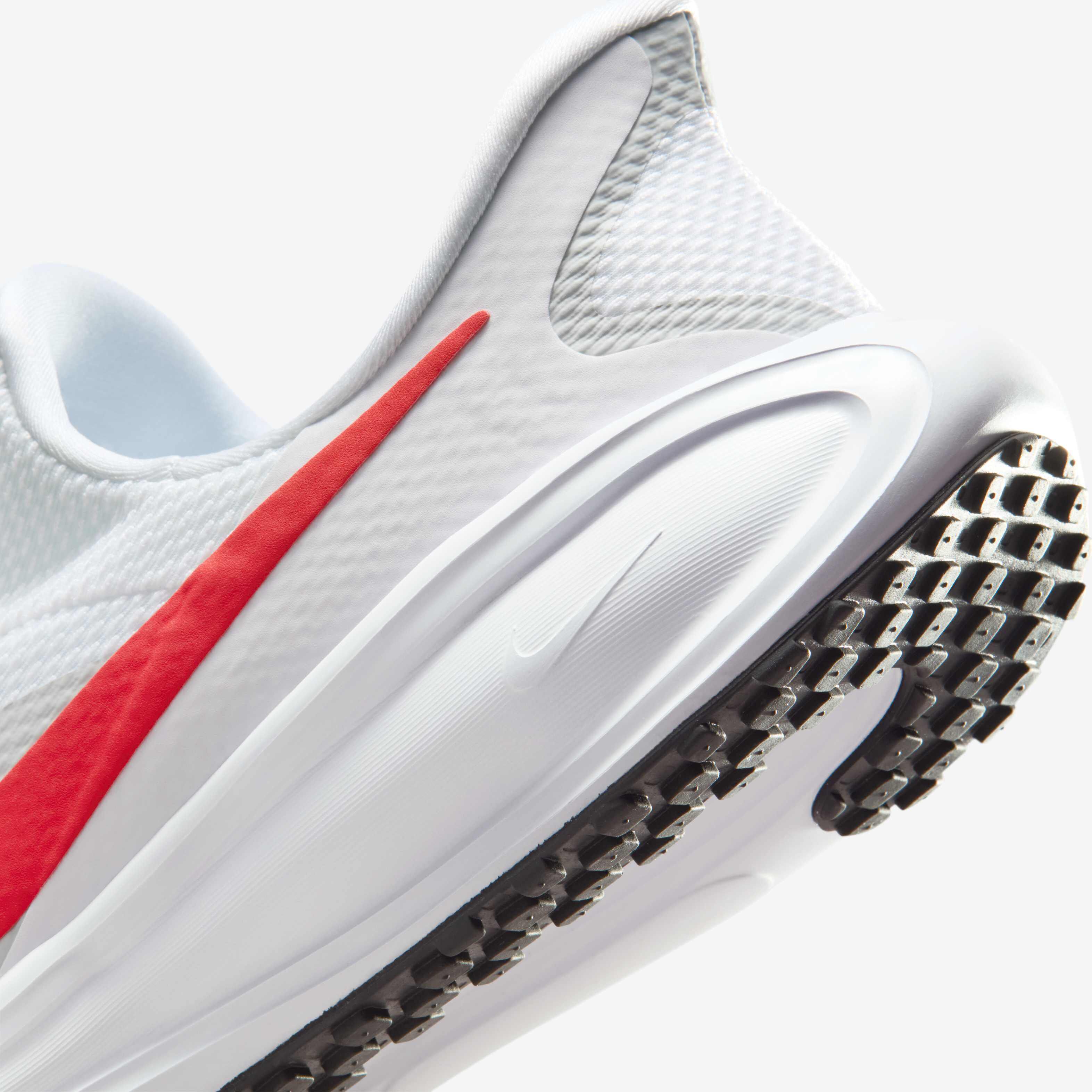 نايكي ريفلوشن 8 ايزي اون image number 7