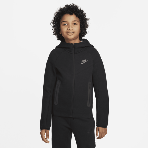 Nike store hoodie childrens