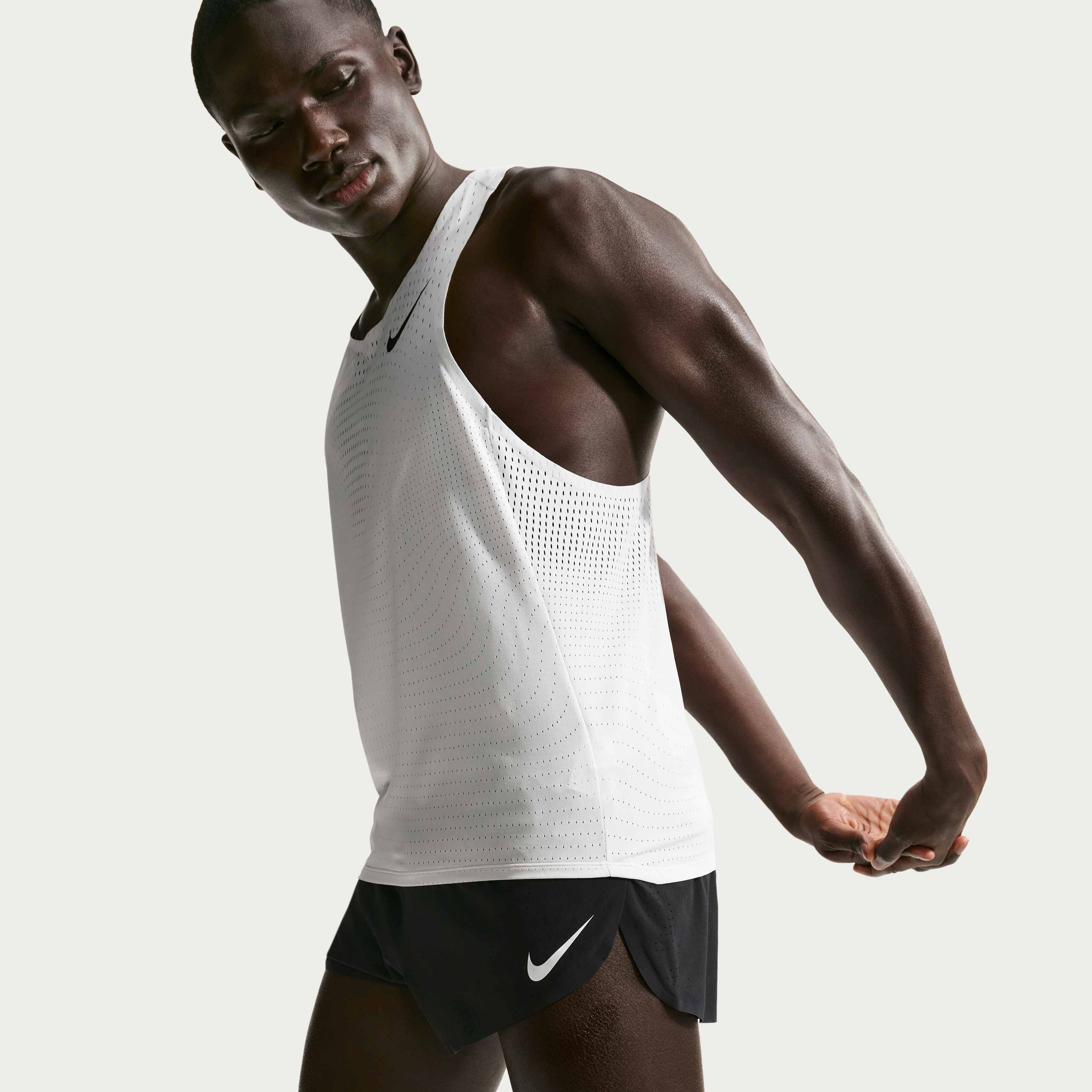 Nike AeroSwift image number 3