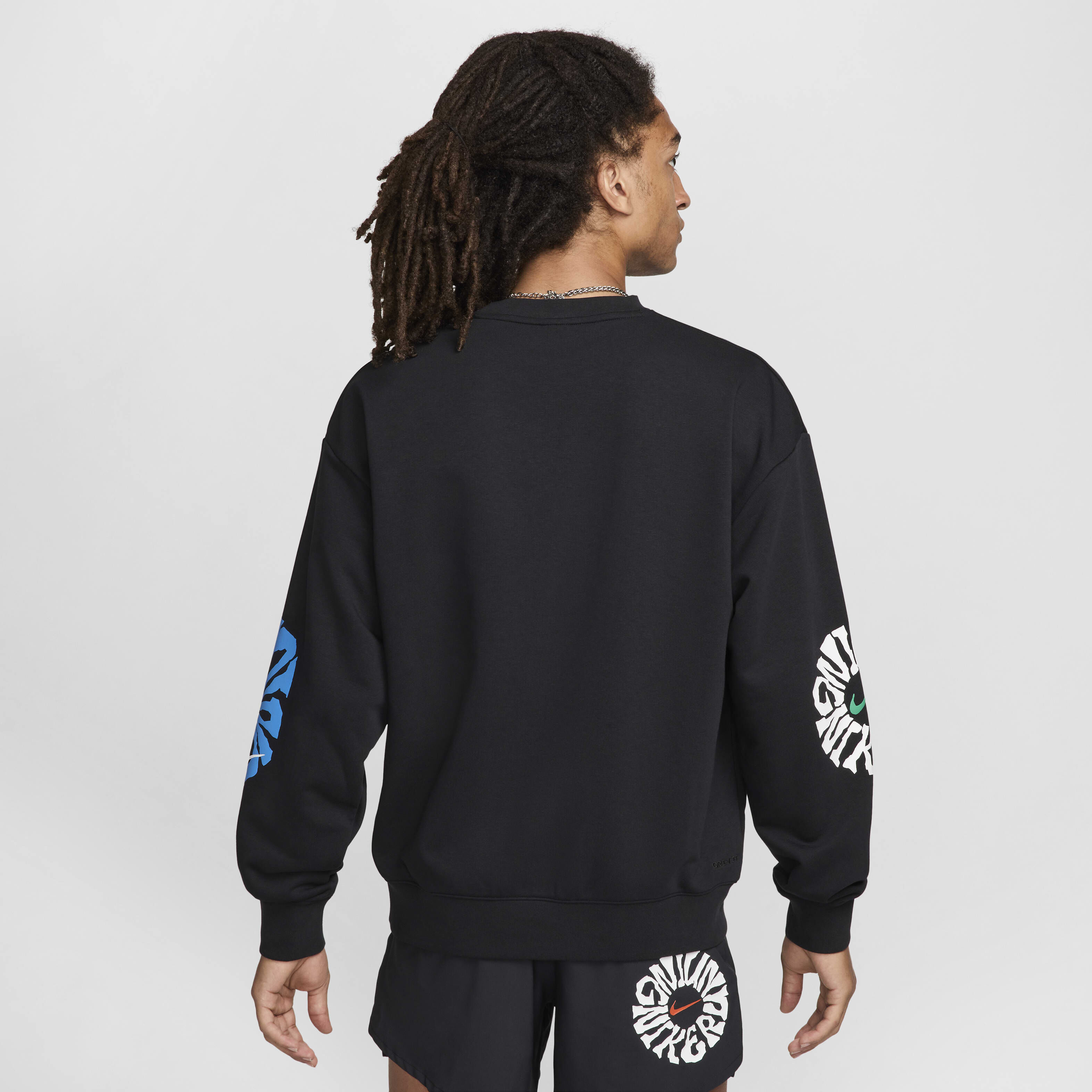 Buy Nike Run Energy Men s Dri FIT Fleece Running Crew Nike Saudi Official