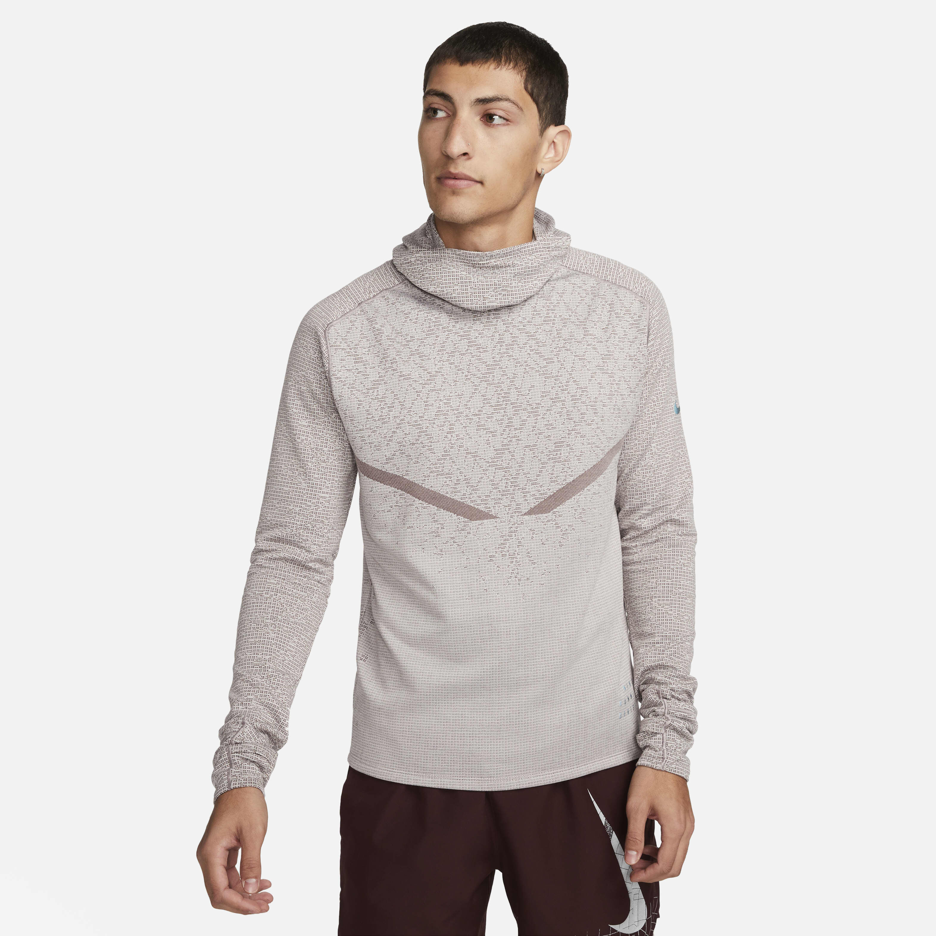 Nike therma run clearance