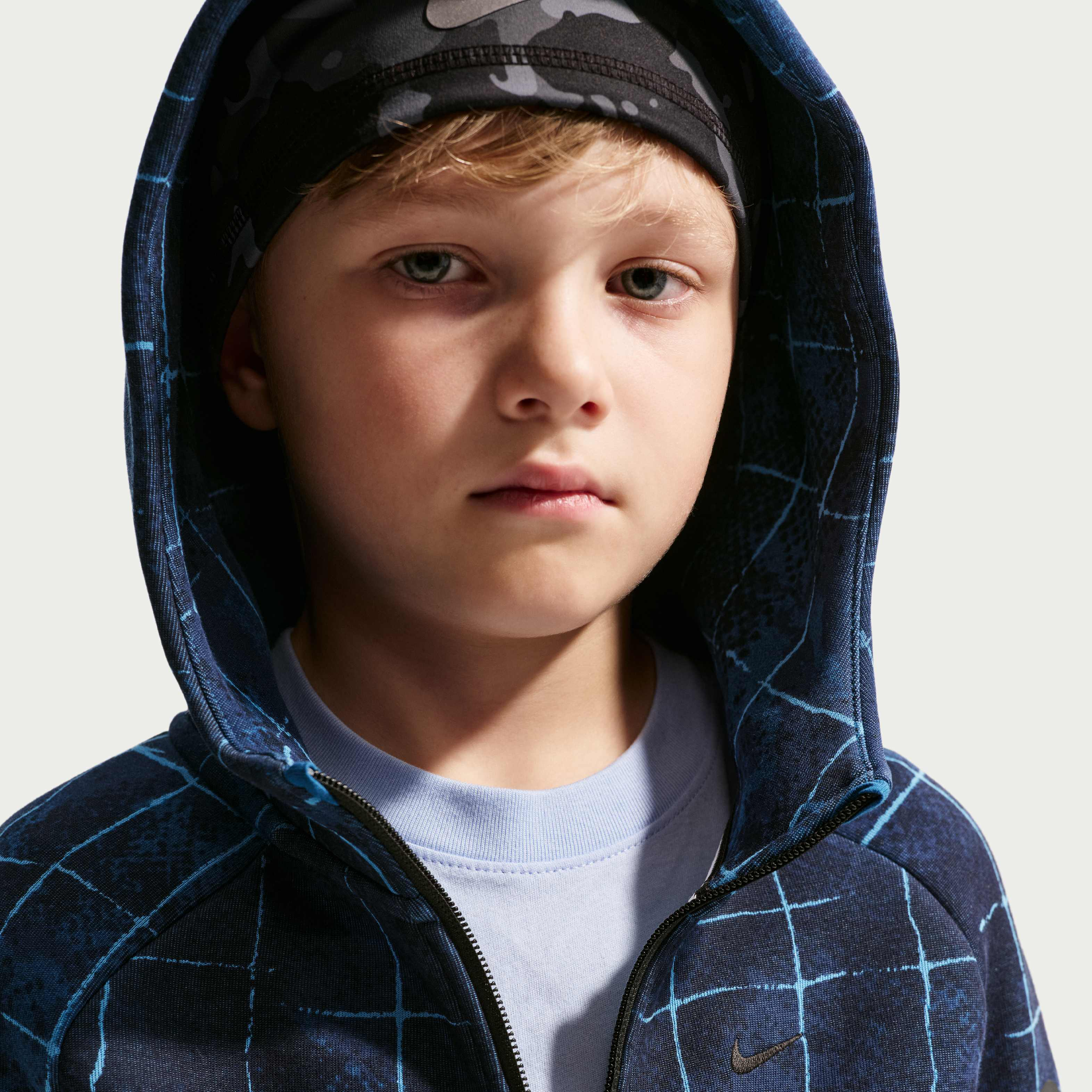 Nike Sportswear Tech Fleece image number 2