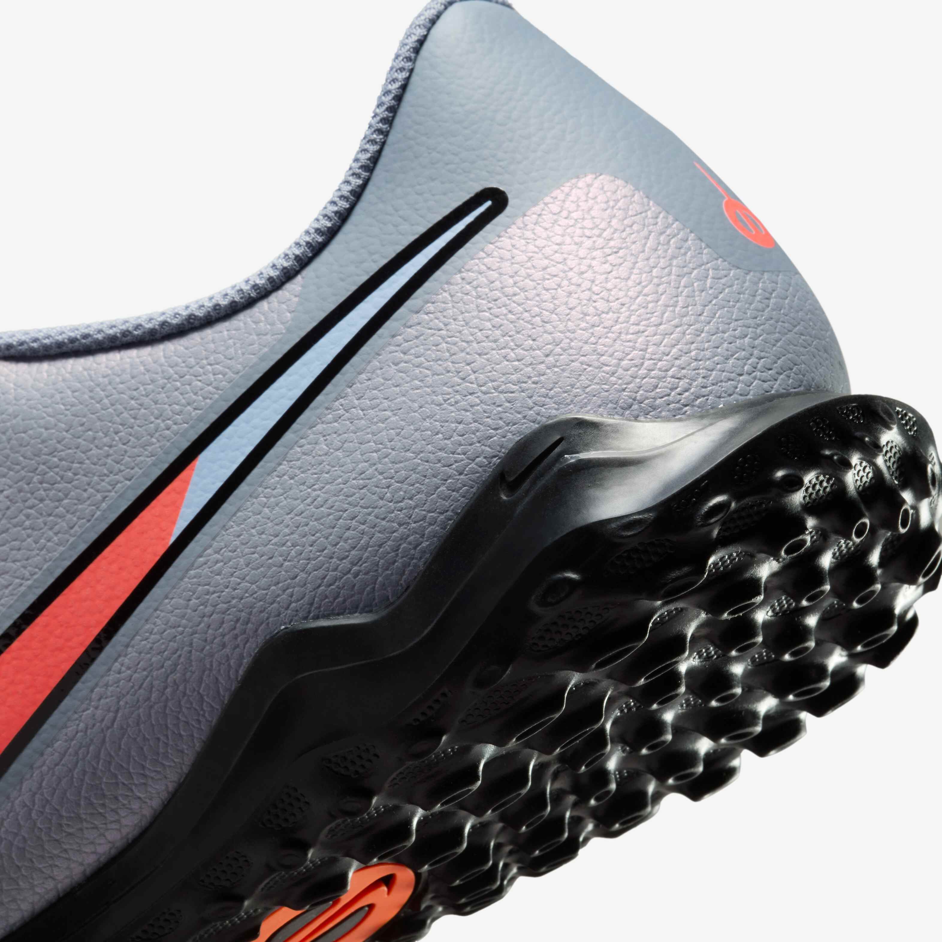 Nike Tiempo Legend 10 Club image number 7