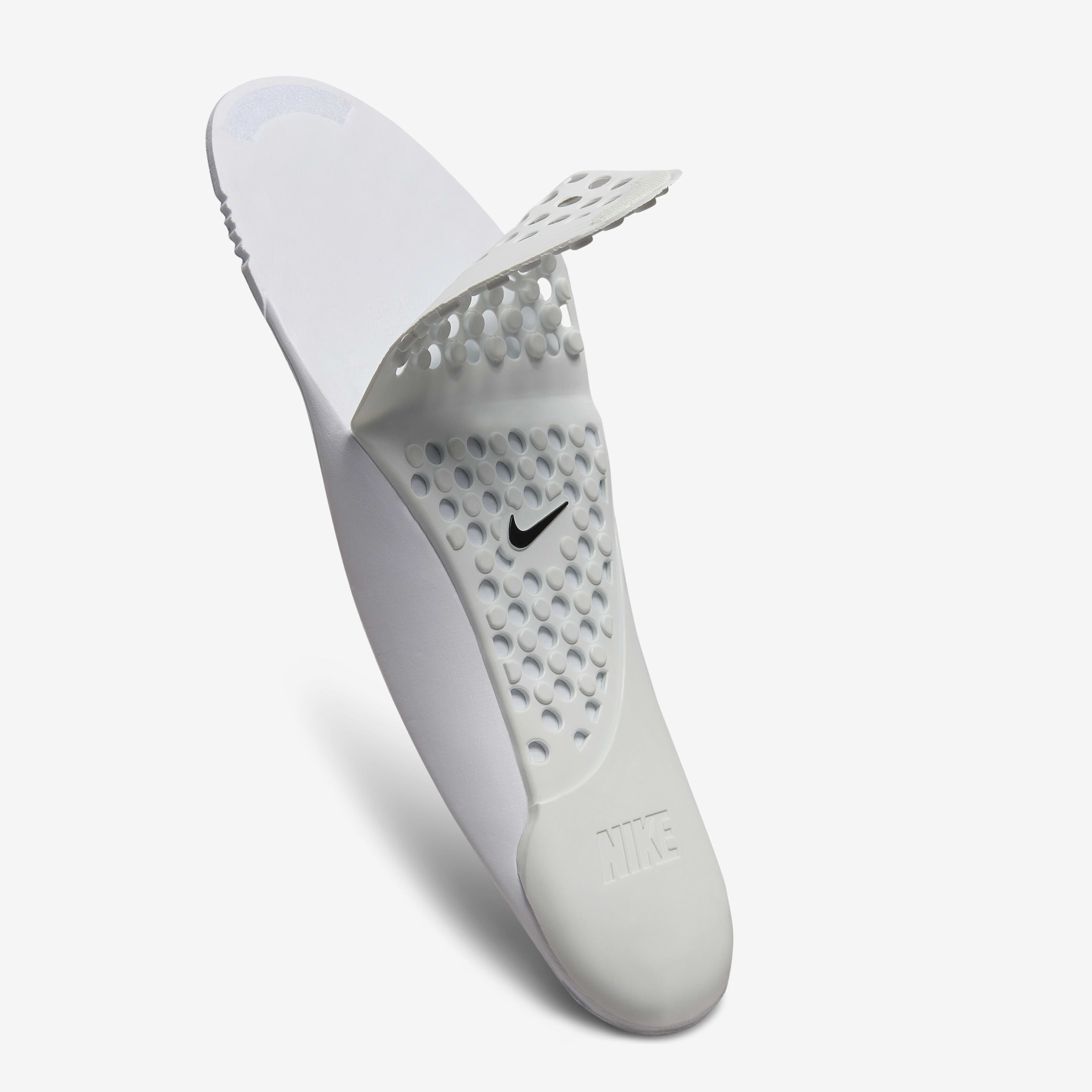Buy Nike Reina EasyOn Women s Shoes Nike Saudi Official