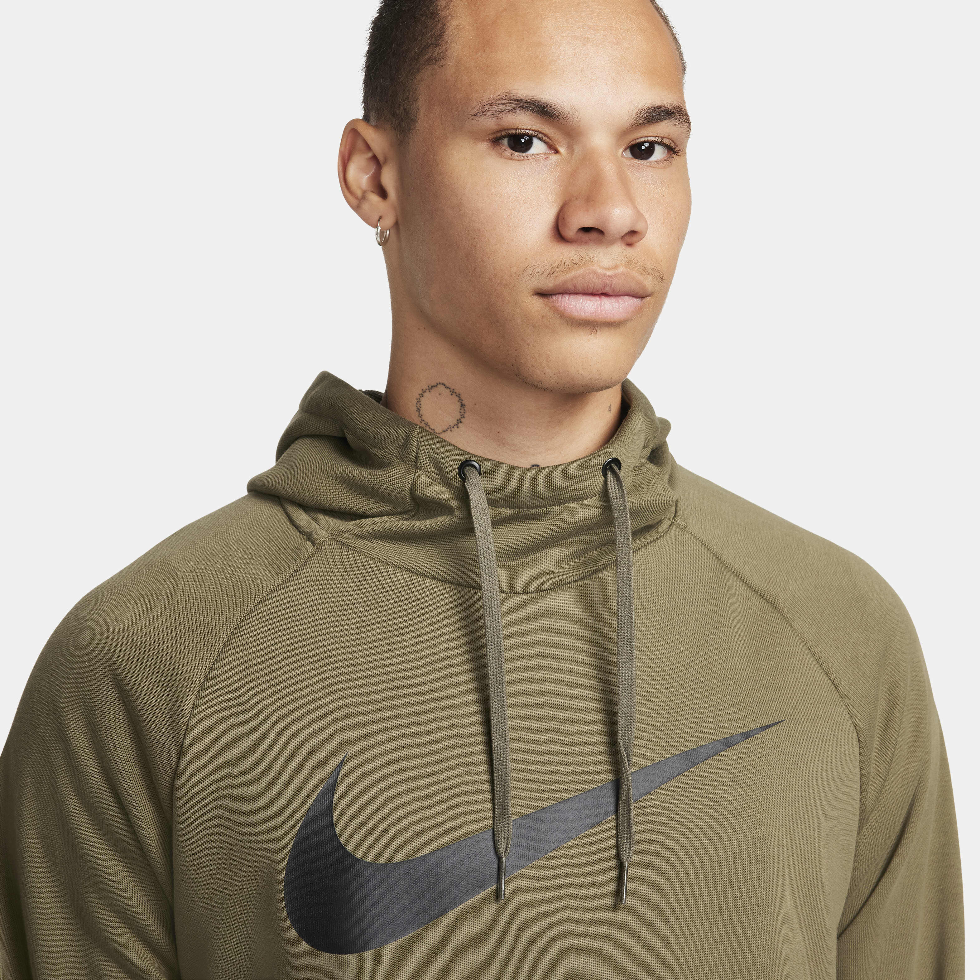 Buy Nike Dry Graphic Men s Dri FIT Hooded Fitness Pullover Hoodie Nike Saudi Official