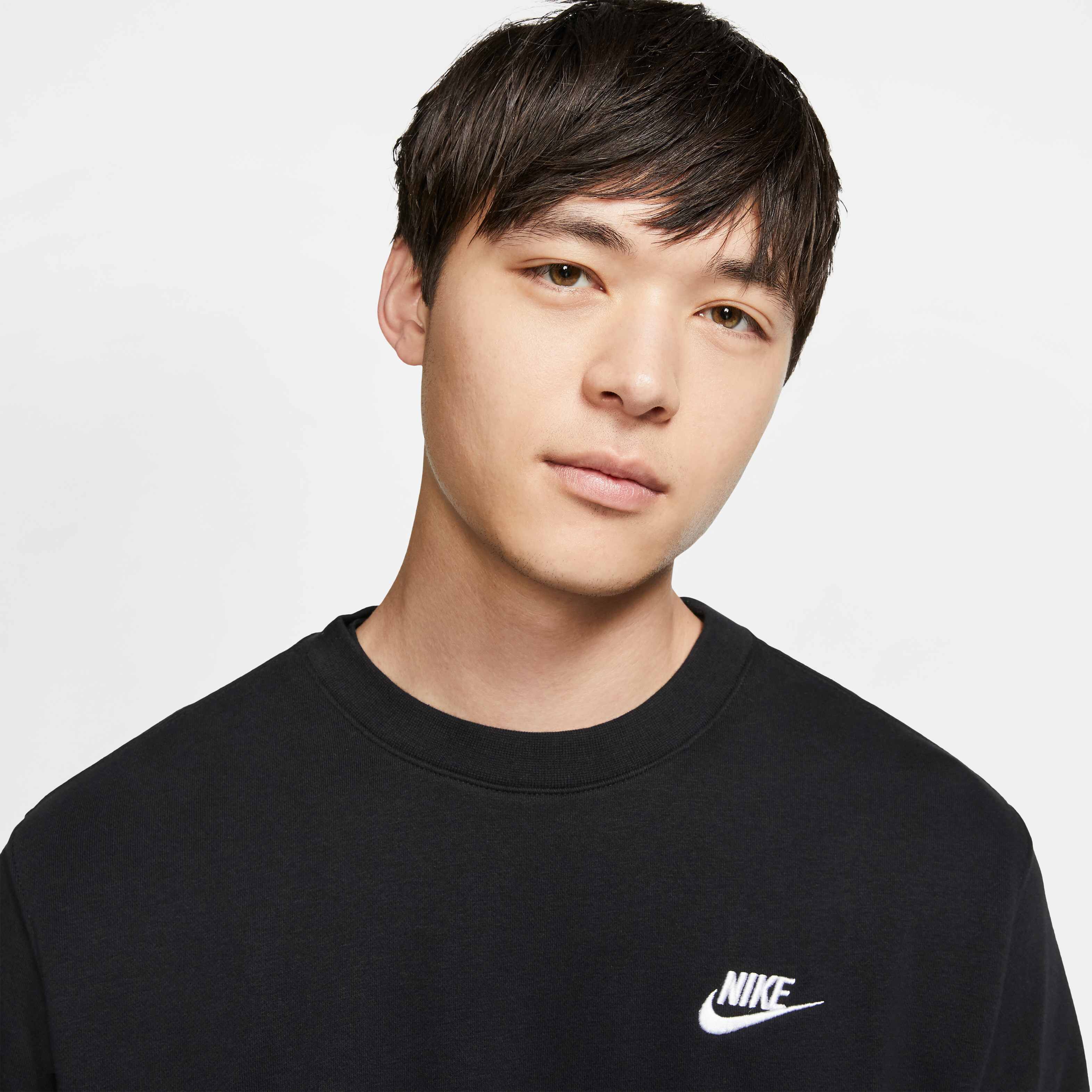 نايكي سبورتسوير كلوب image number 2