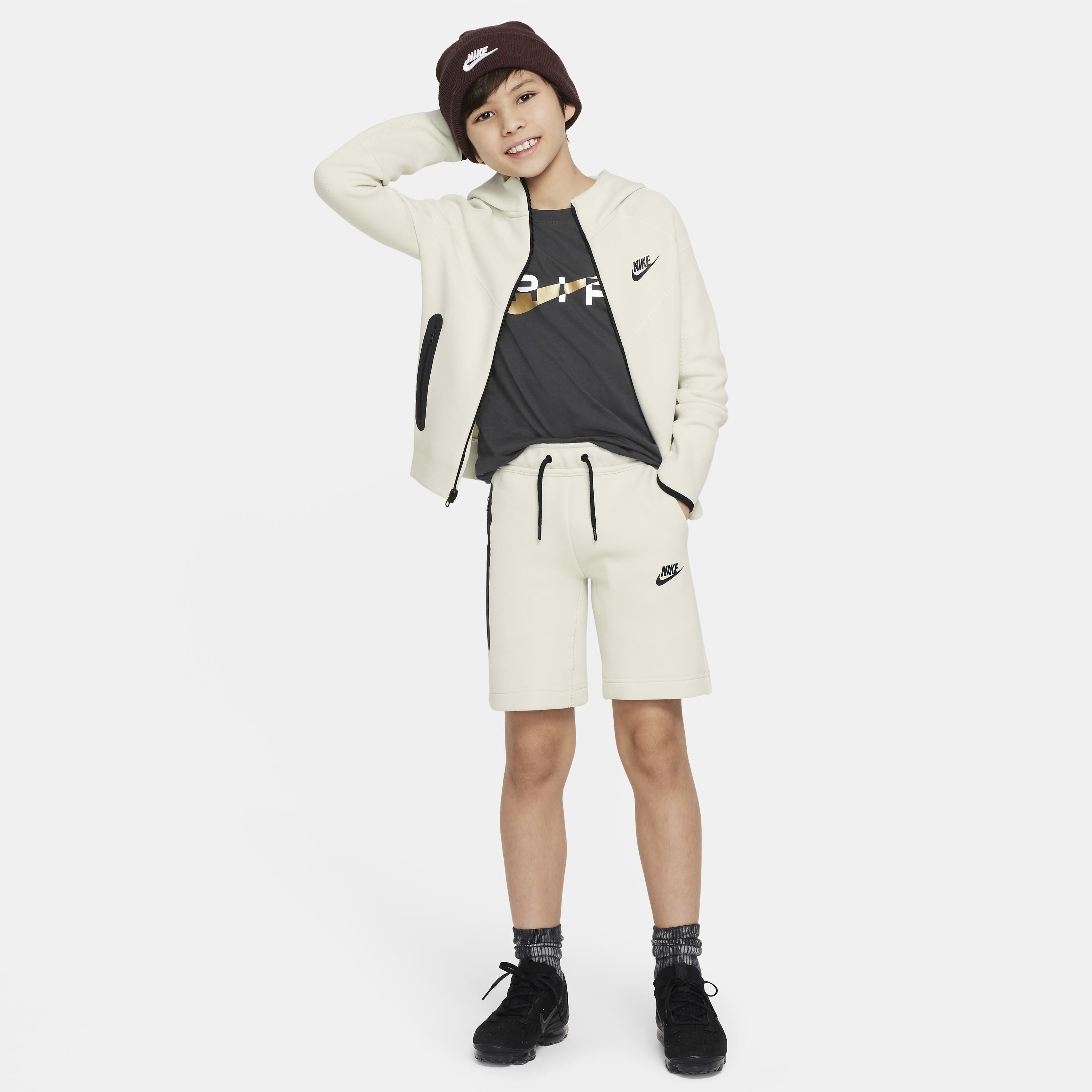 Nike tech shorts kids shop