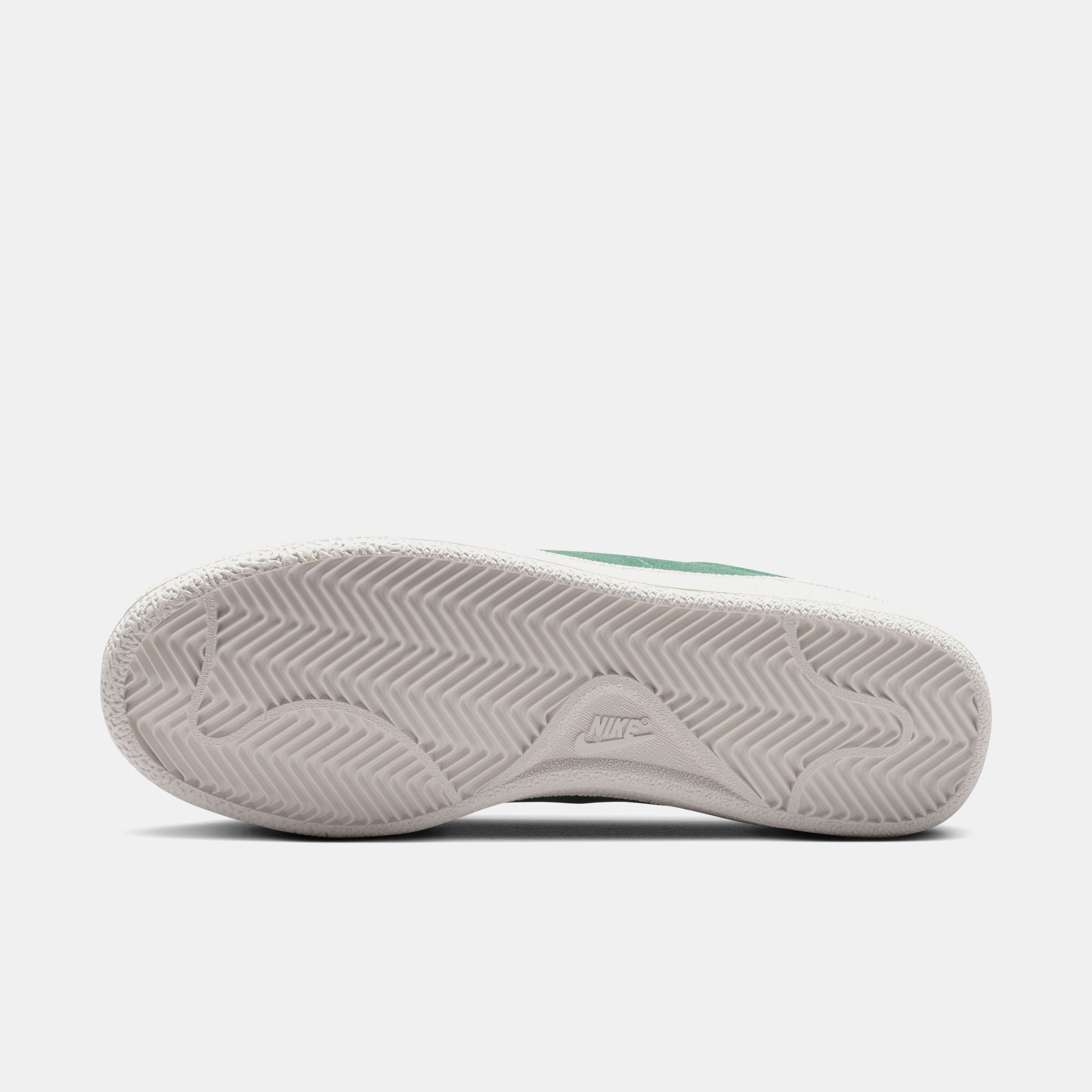 Nike Tennis Classic image number 8