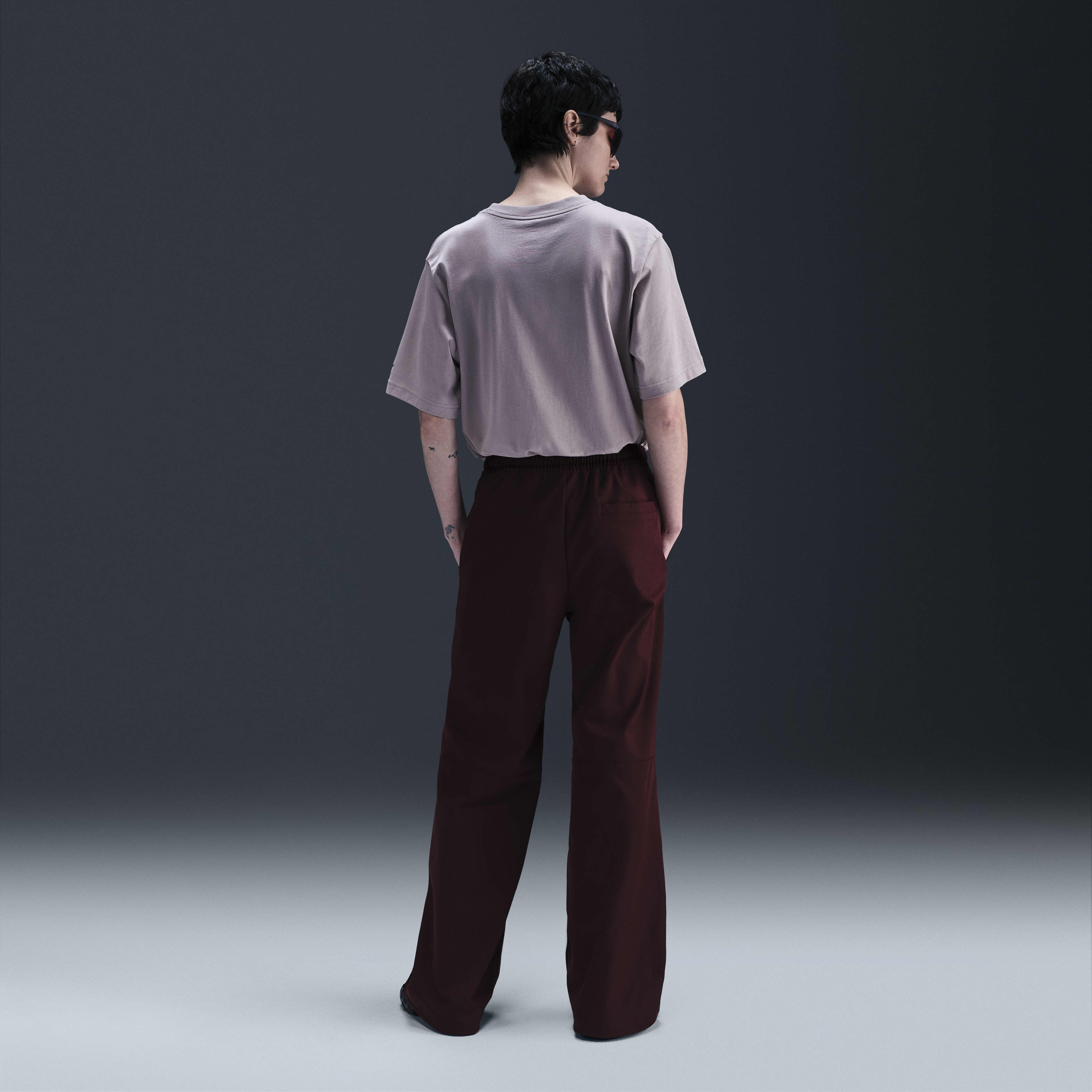 نايكي سبورتسوير image number 4