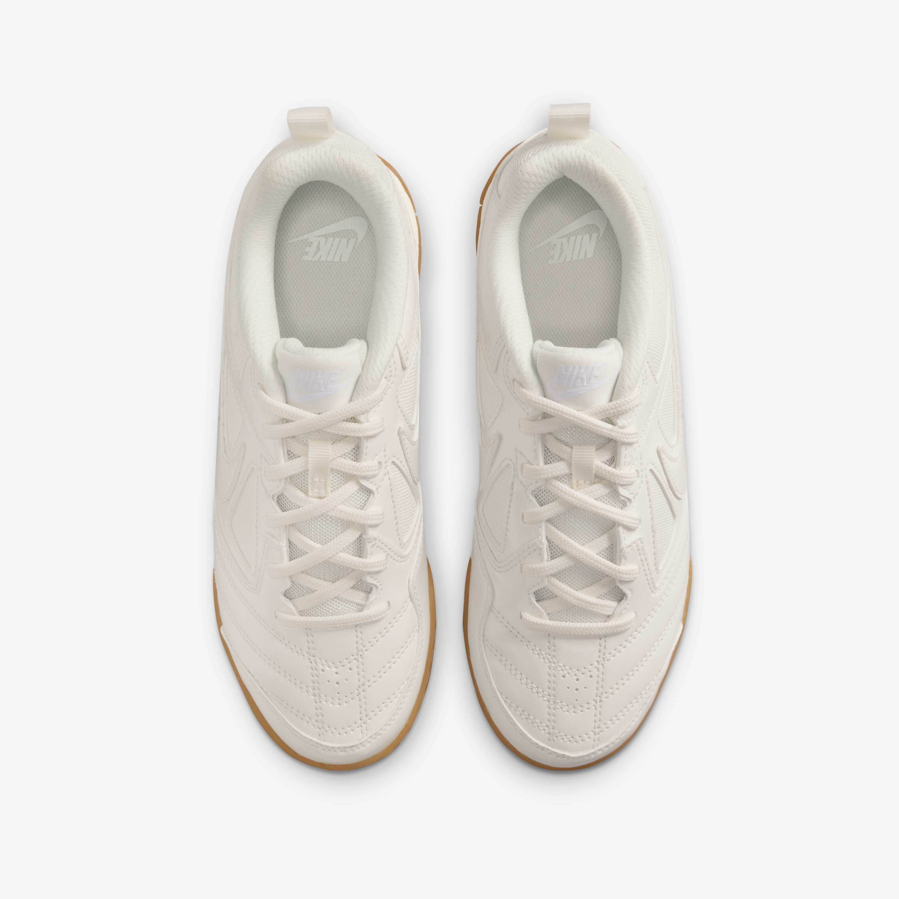 نايكي جاتو LV8 image number 3