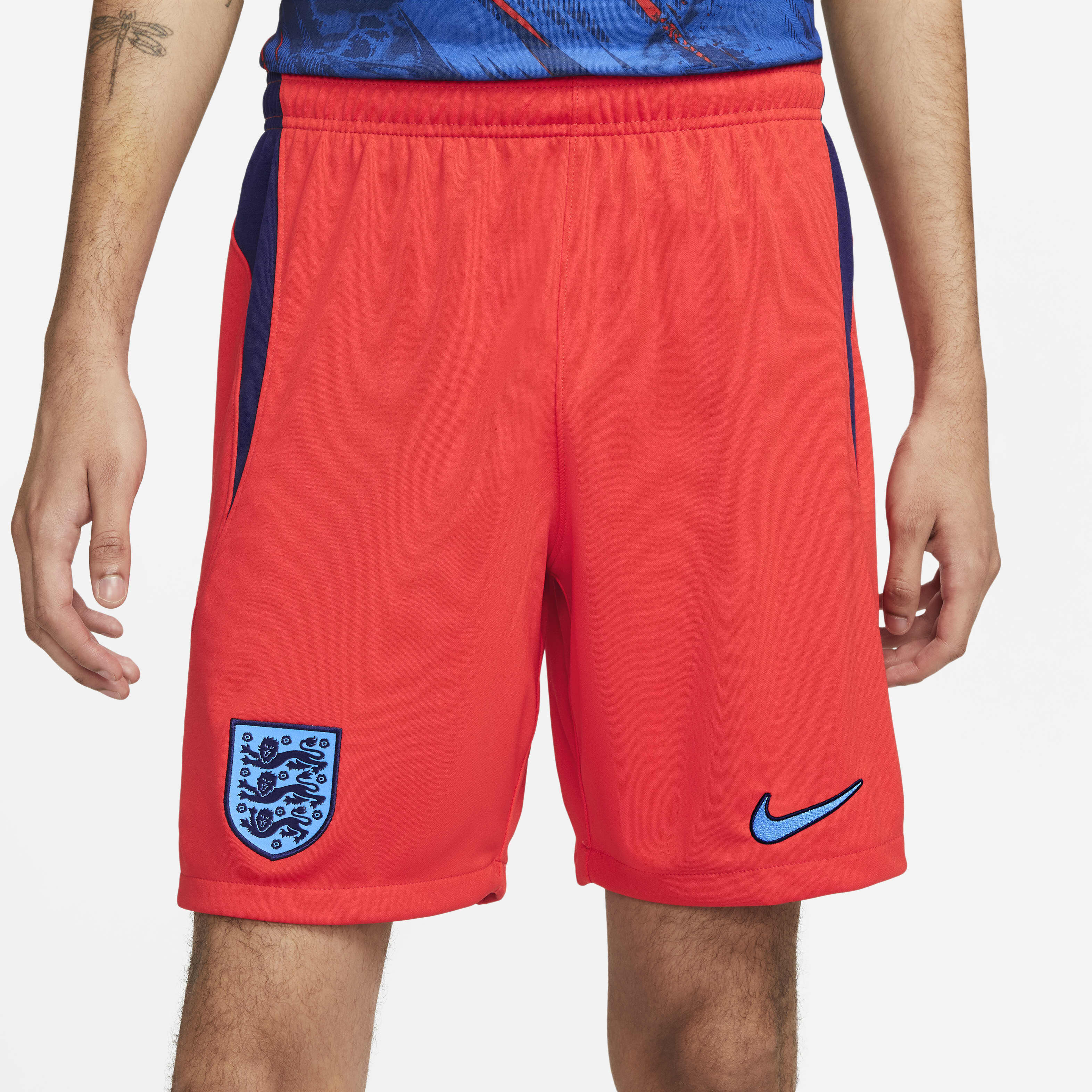 England 2022/23 Stadium Away image number 1