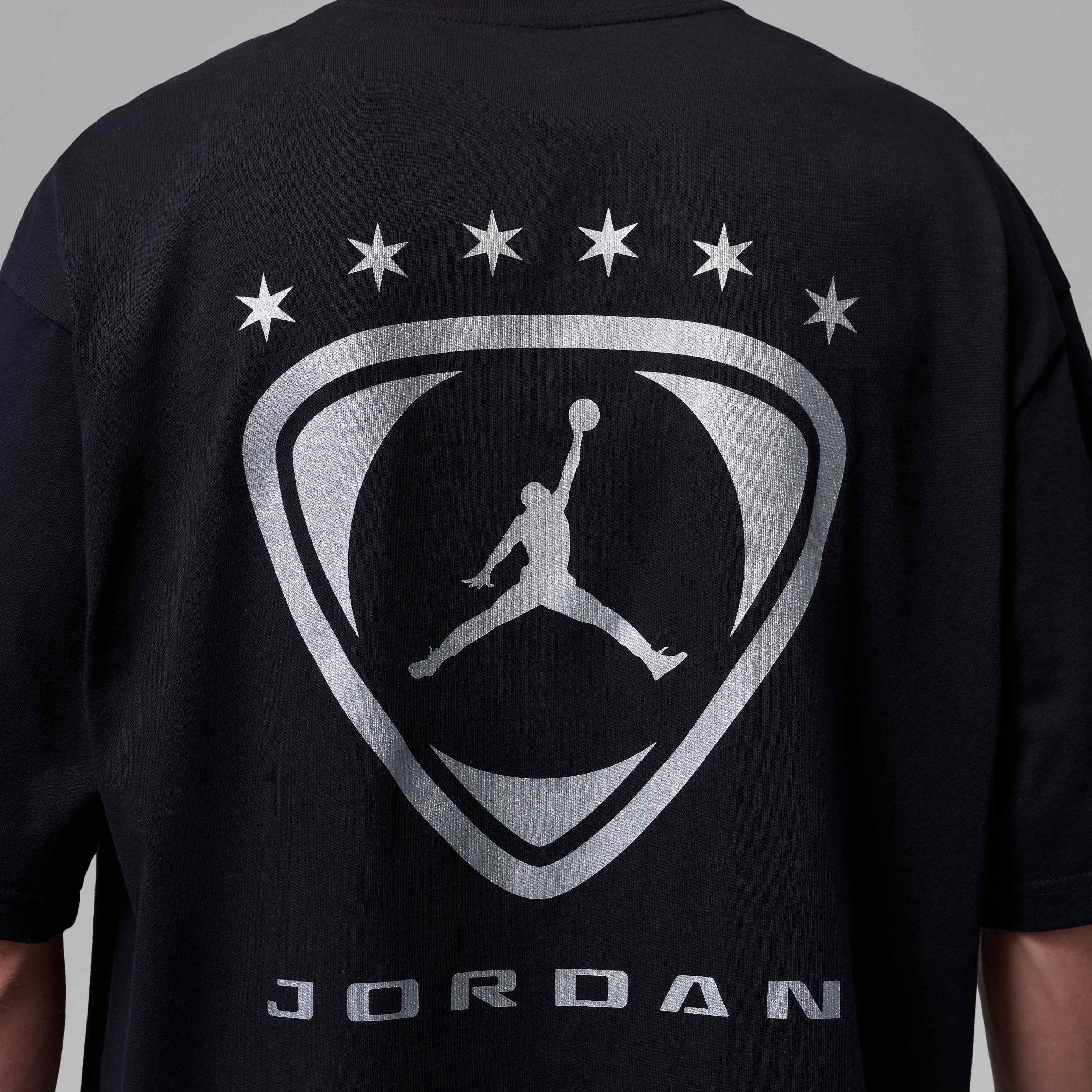 Jordan Brooklyn image number 4