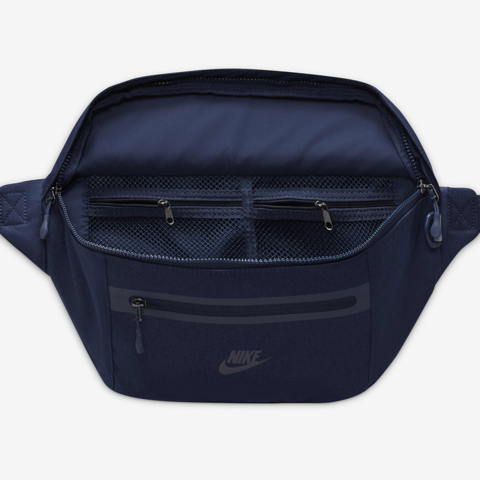 Nike Premium image number 4 Nike Premium image number 4