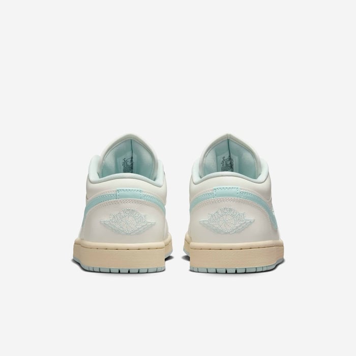 Air Jordan 1 Low image number 5 Air Jordan 1 Low image number 5