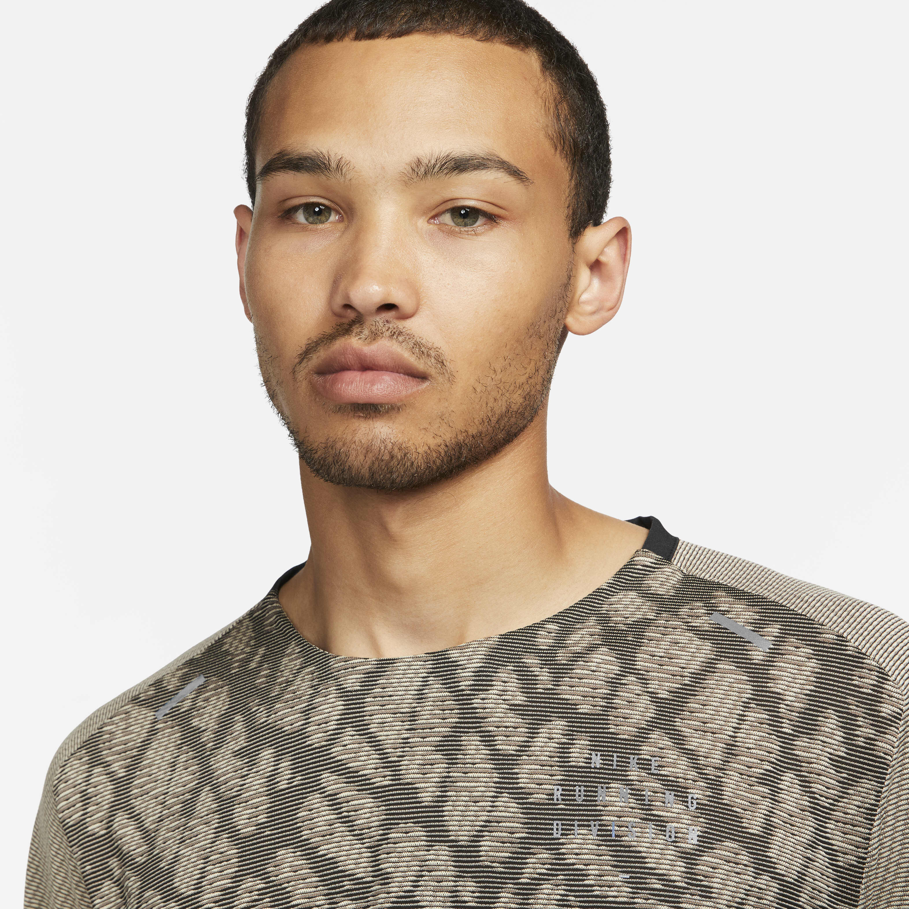 Nike Dri-FIT ADV Run Division TechKnit image number 2