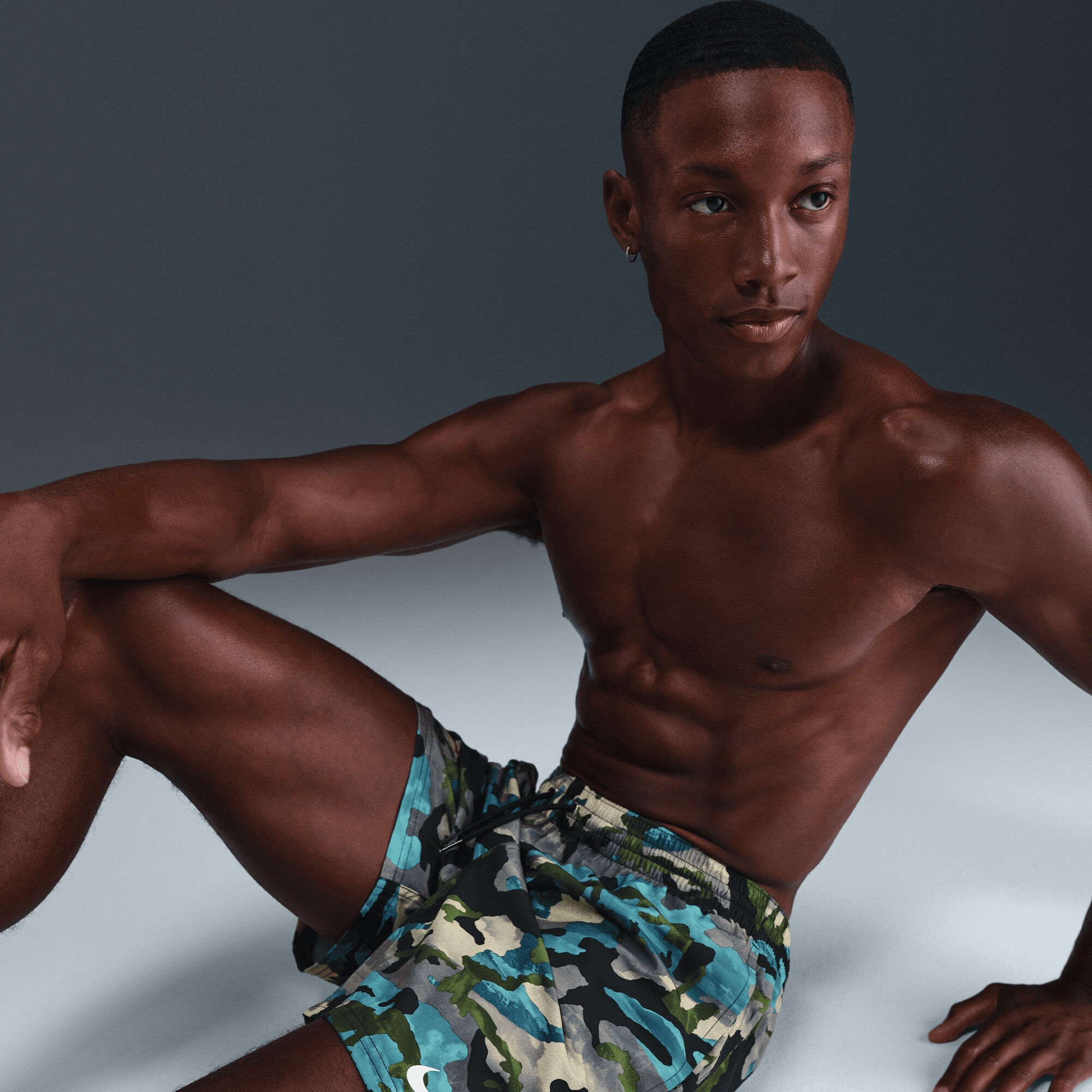 نايكي كلاسيك كامو image number 4