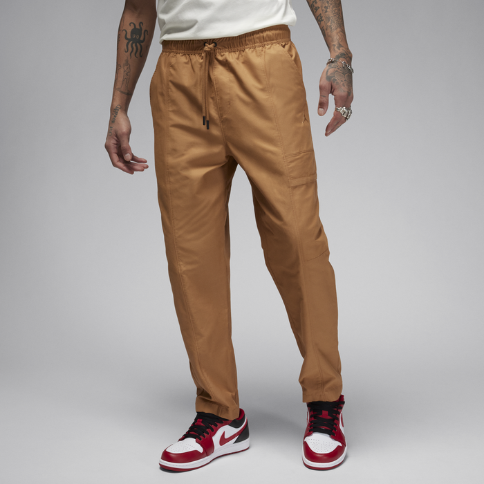 Khaki jogger pants best sale with jordans