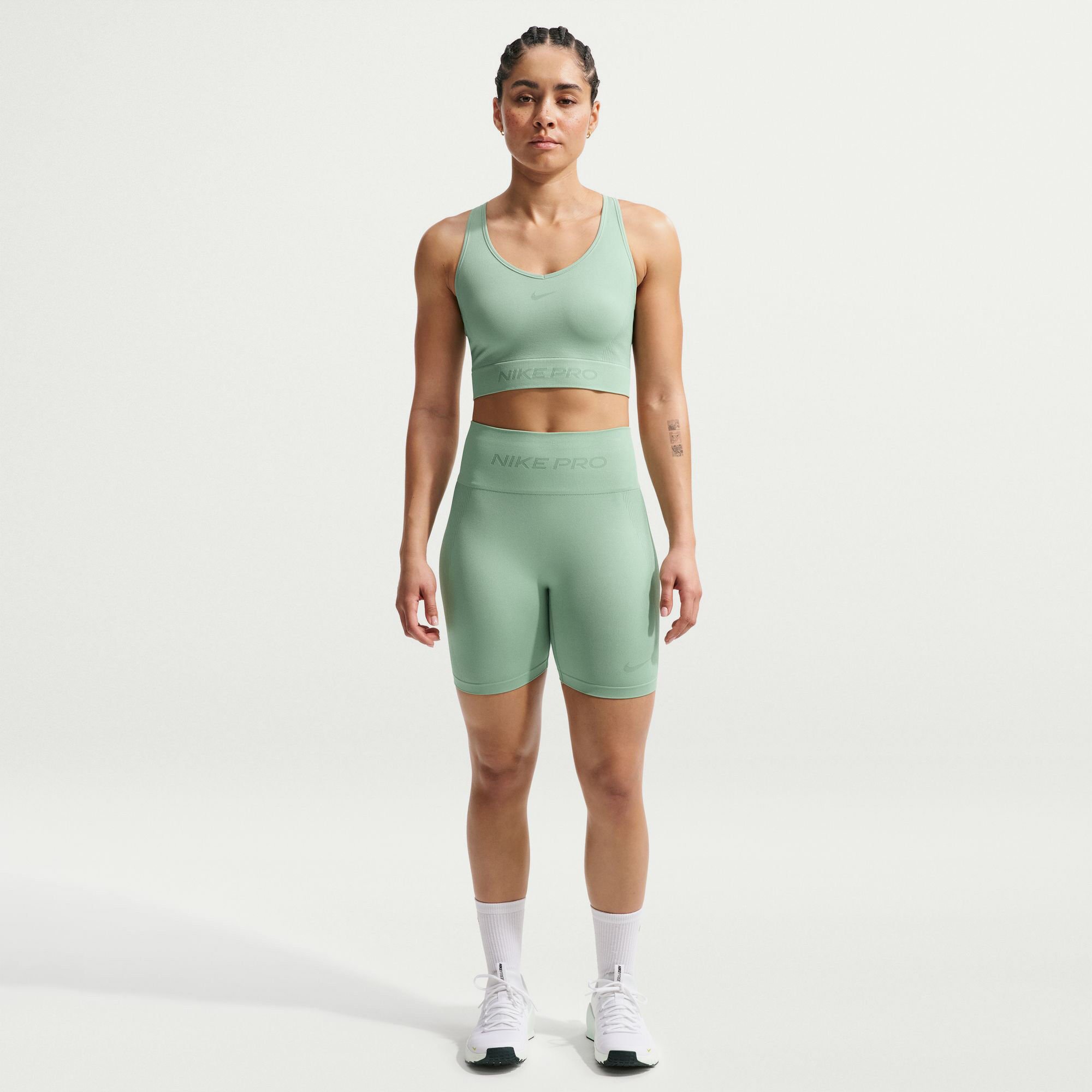 Nike Pro Seamless image number 0