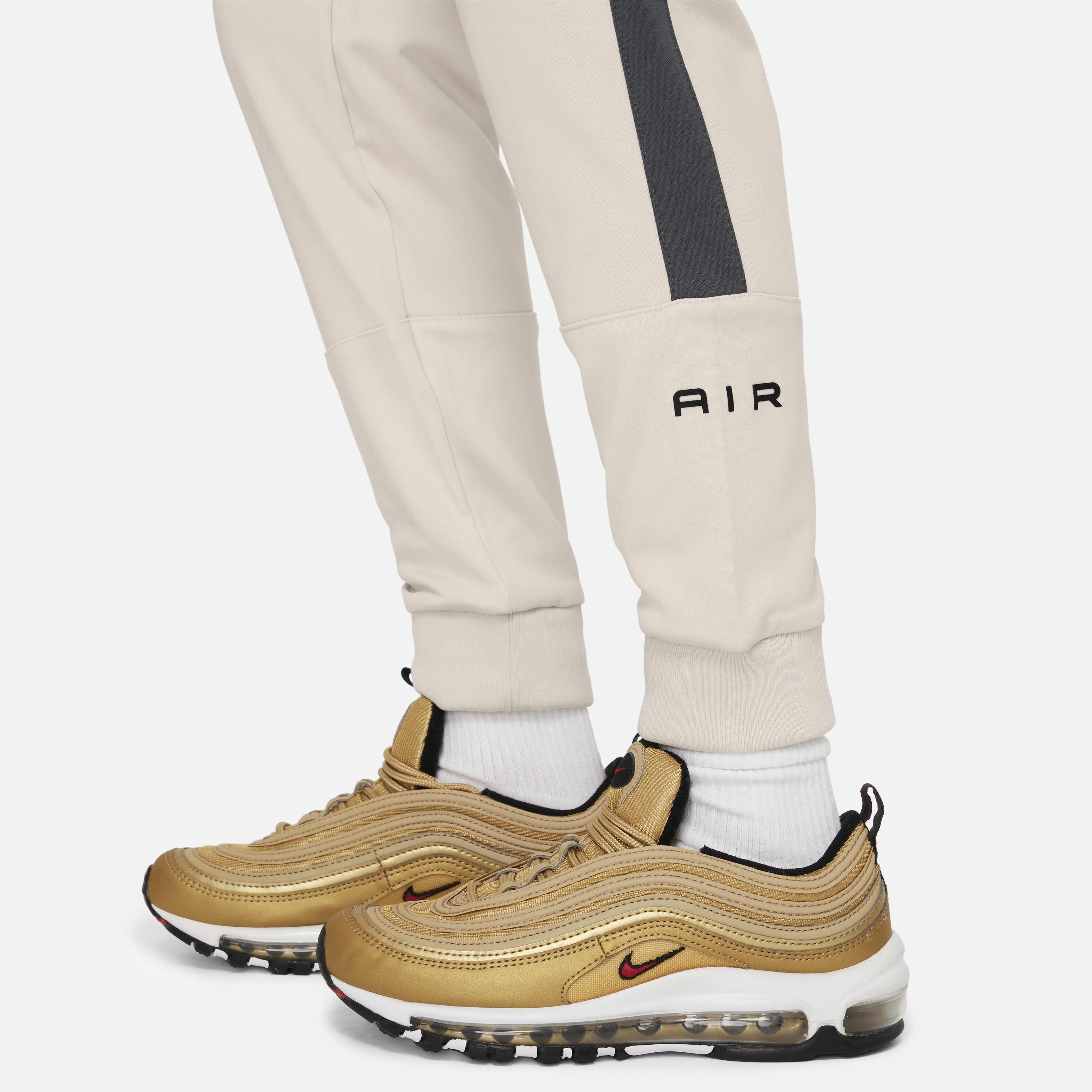 اير image number 4