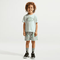 Nike Sportswear Club