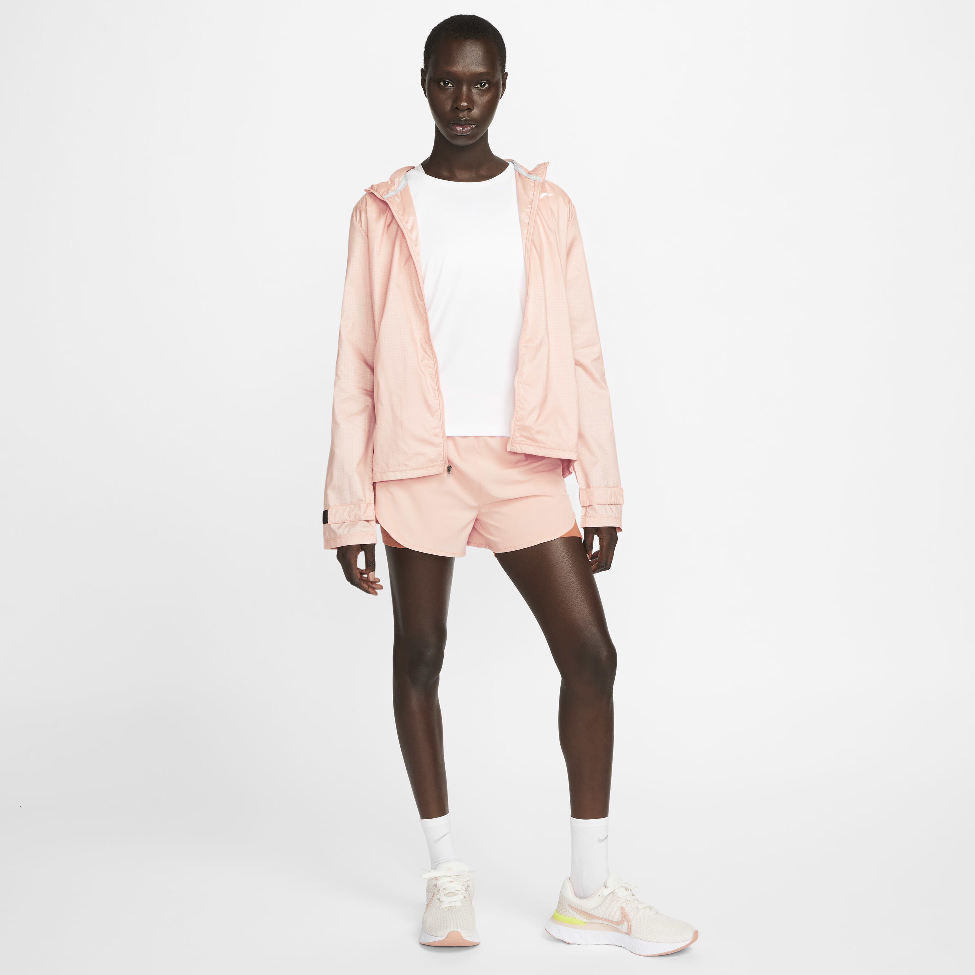 نايكي تمبو لوكس image number 8