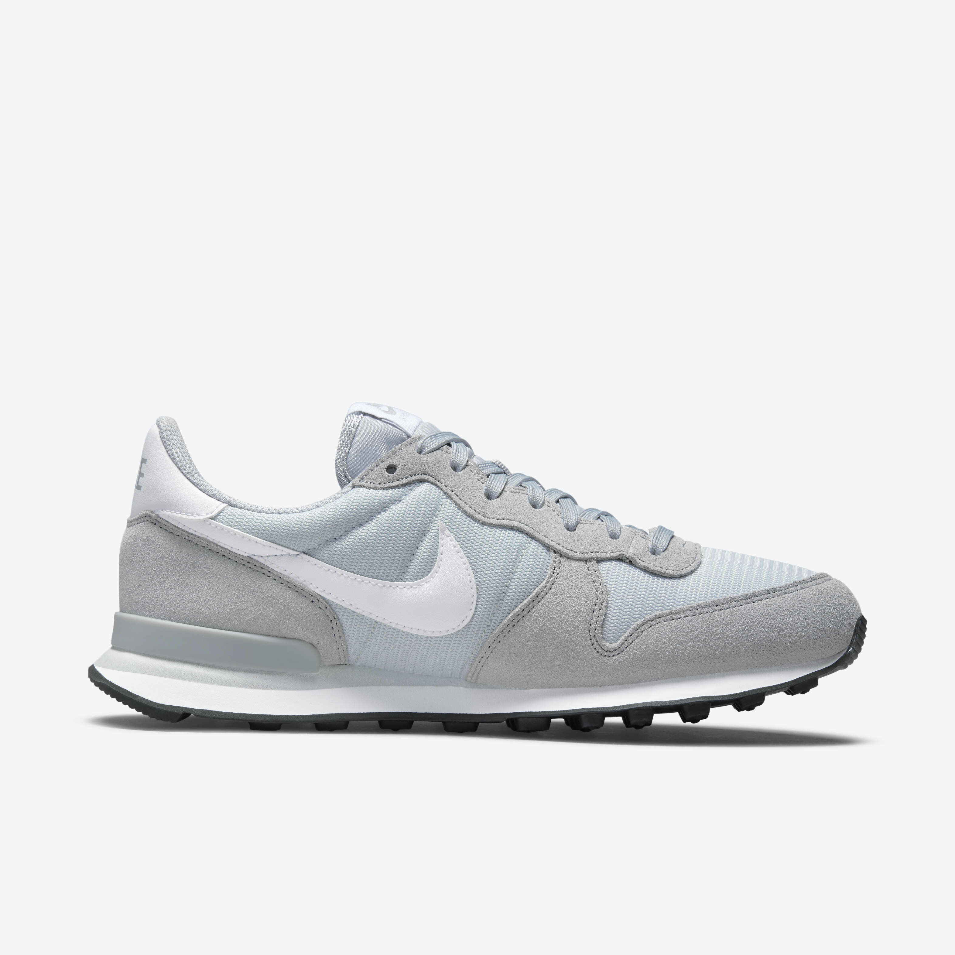 Nike Internationalist image number 2