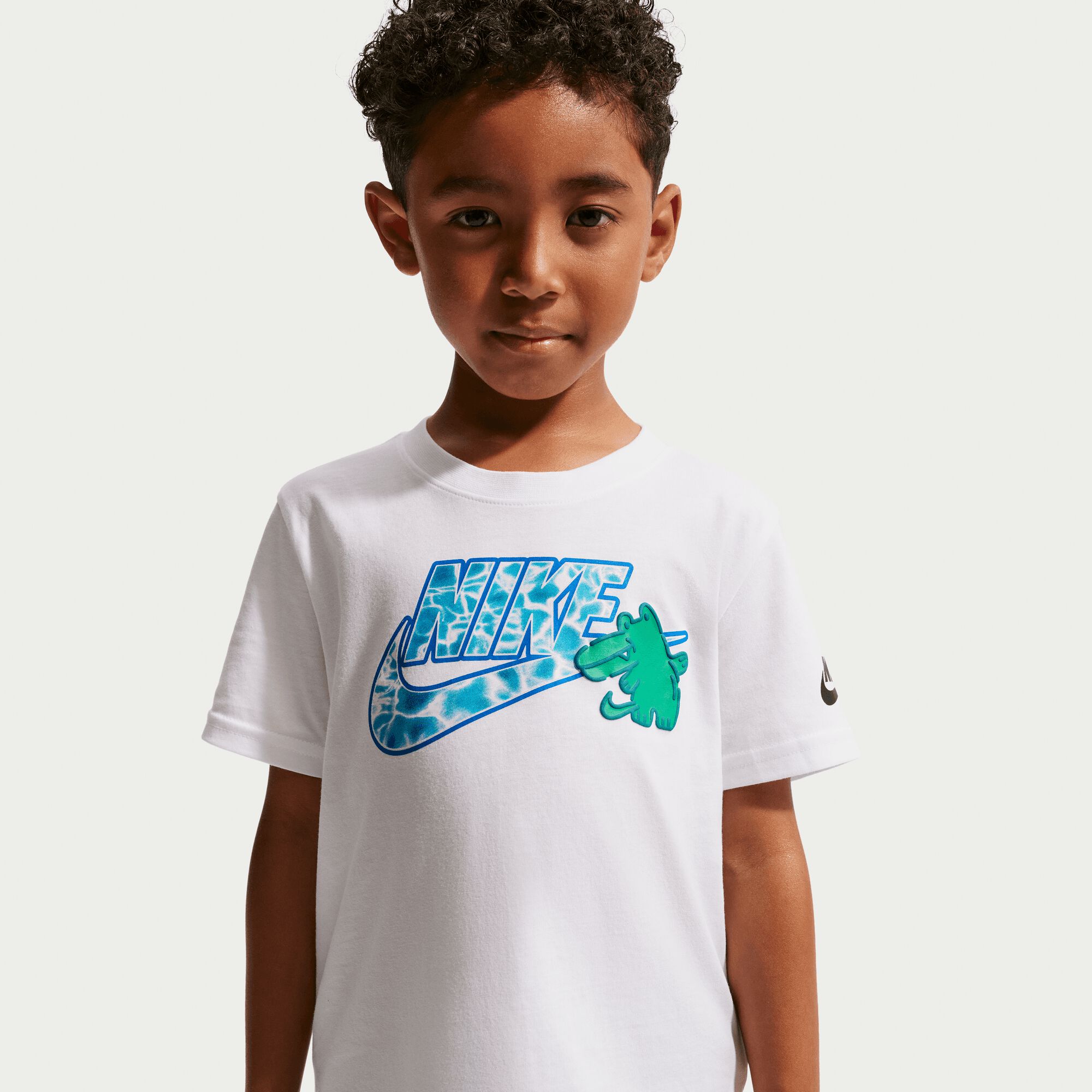 Nike image number 2