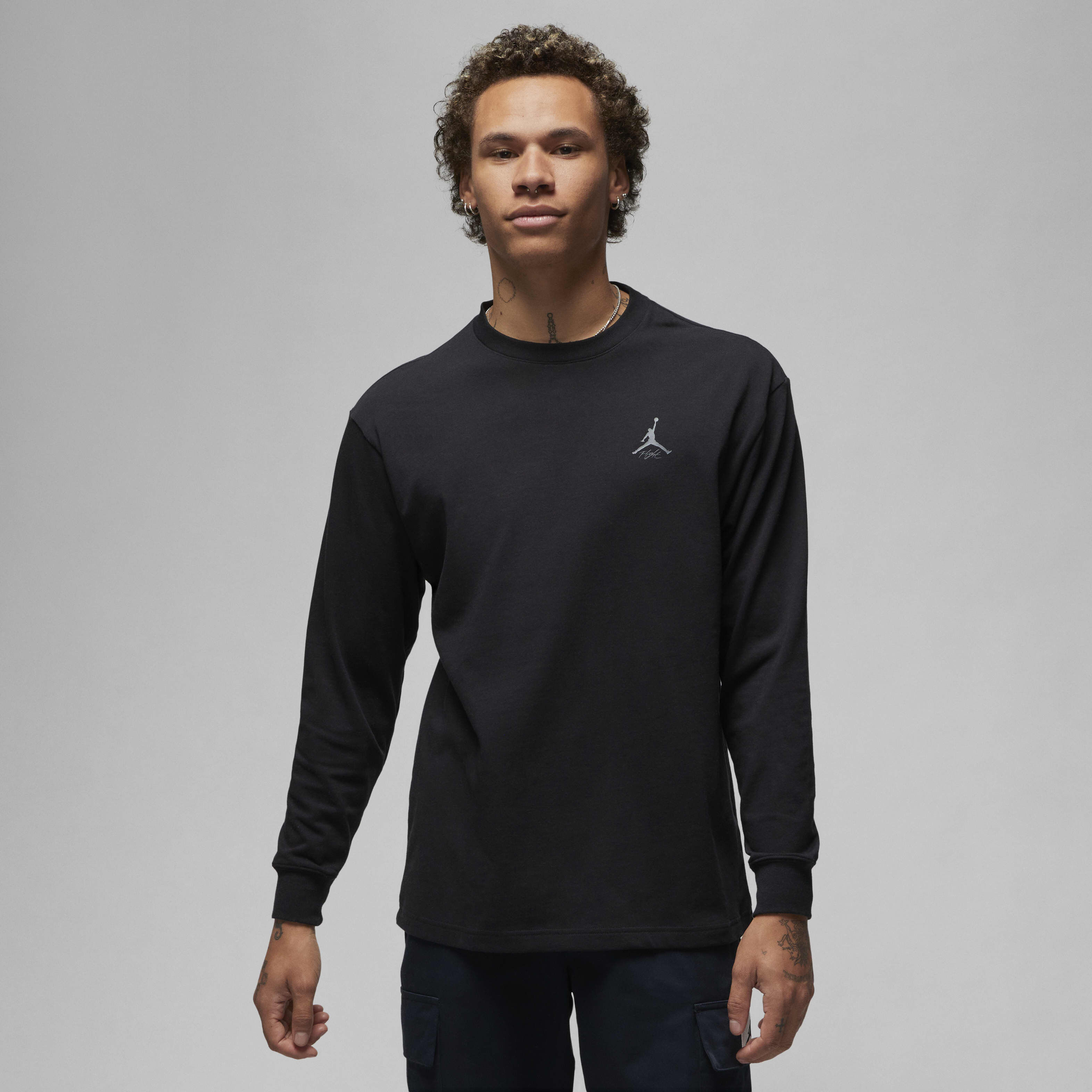 Buy Jordan Flight Heritage 85 Men s Graphic Long Sleeve Crew Neck T Shirt Nike Saudi Official