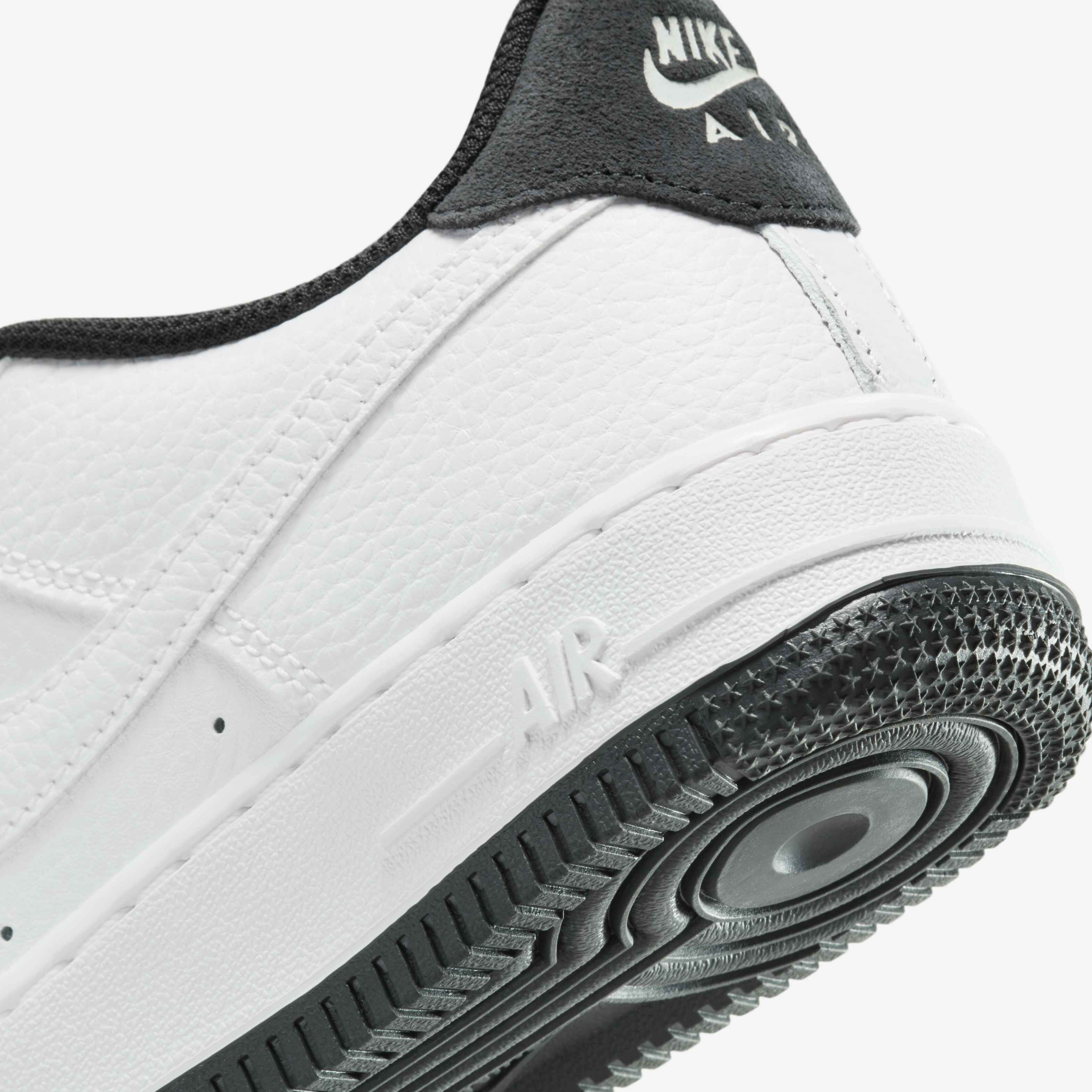 نايكي اير فورس 1 ال-في8 image number 7