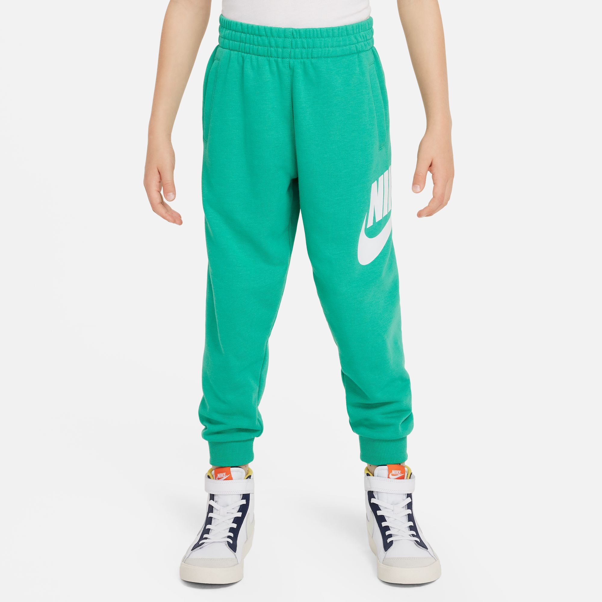 Nike swishy joggers hot sale
