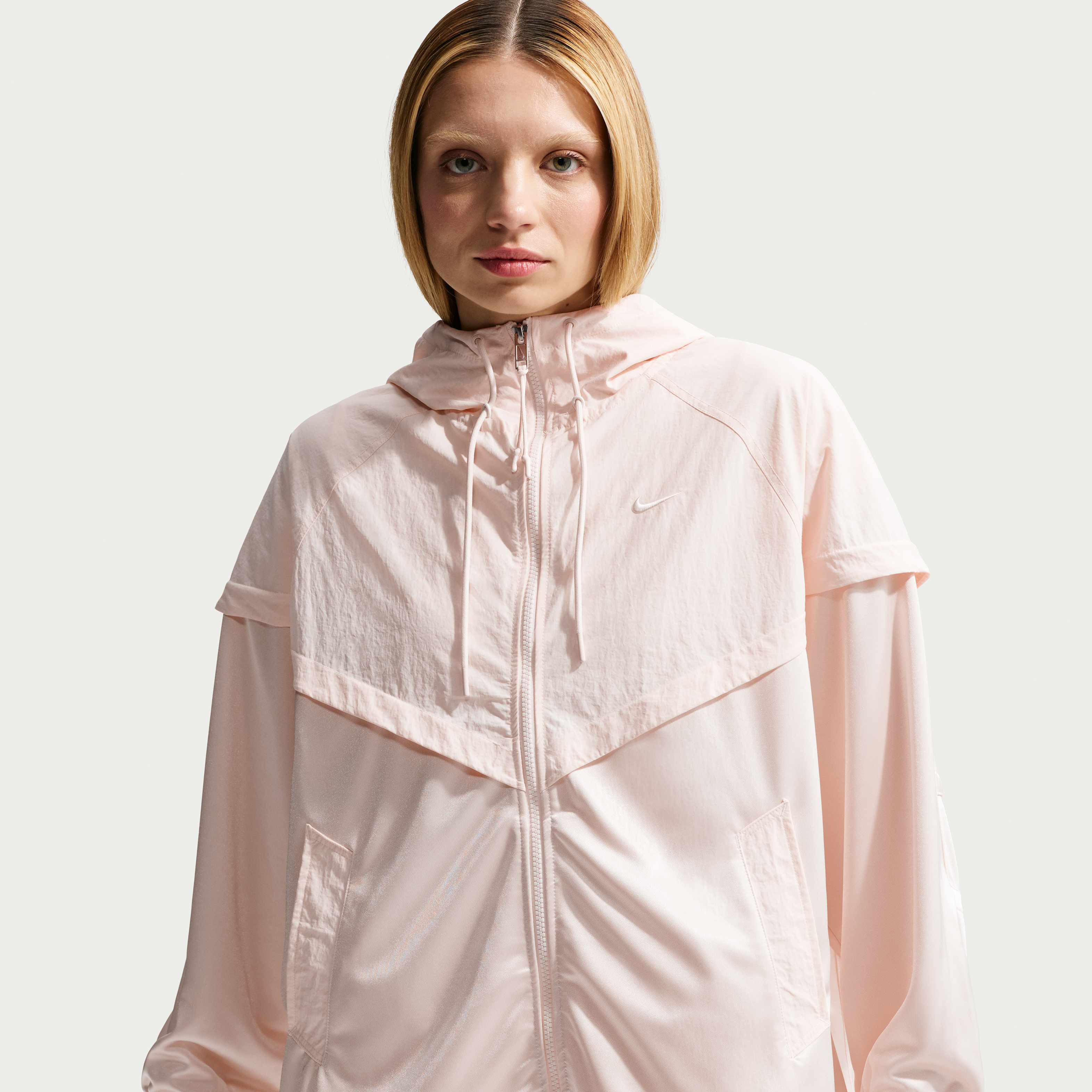 نايكي سبورتسوير image number 0