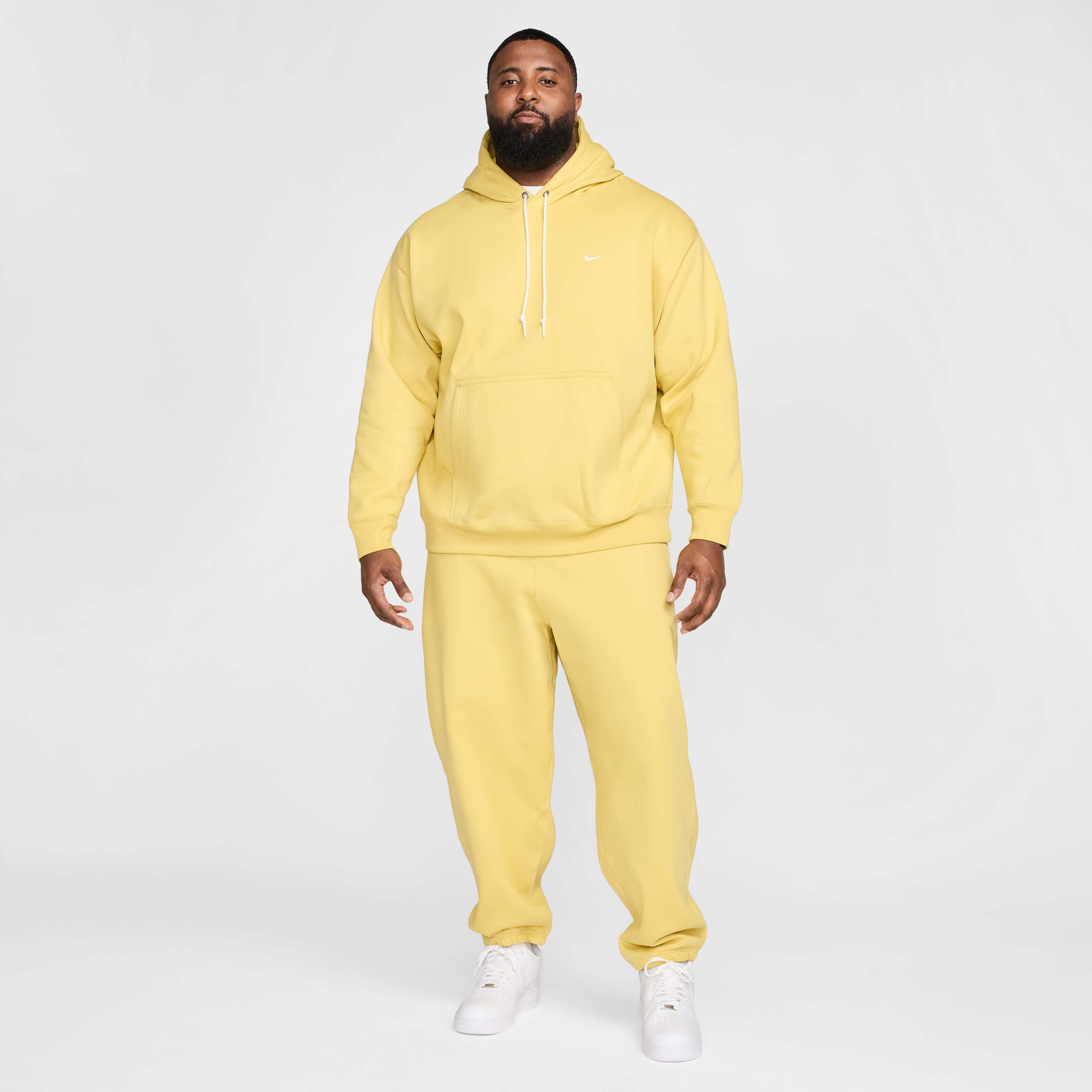 نايكي سولو سووش image number 10