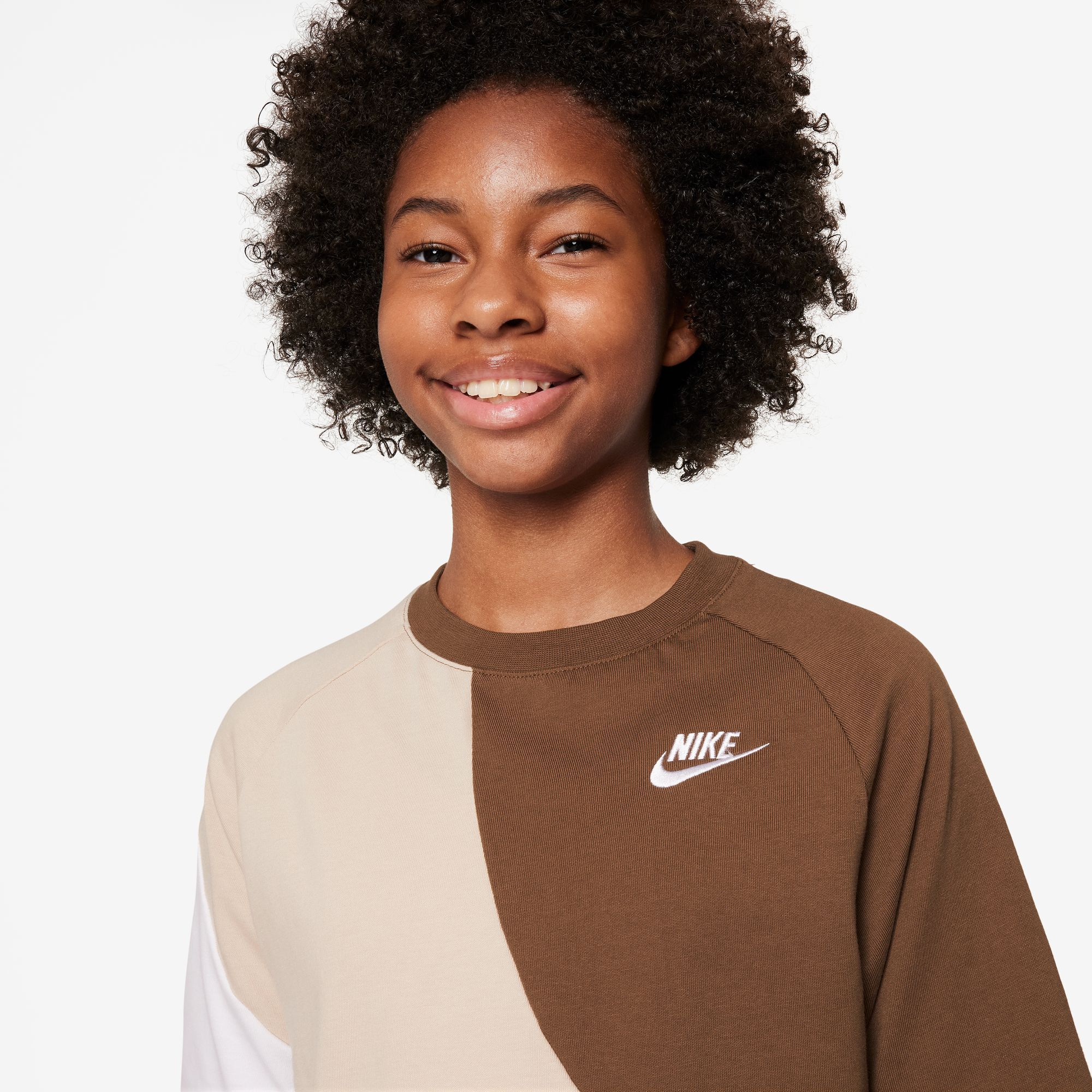 Nike Sportswear image number 1