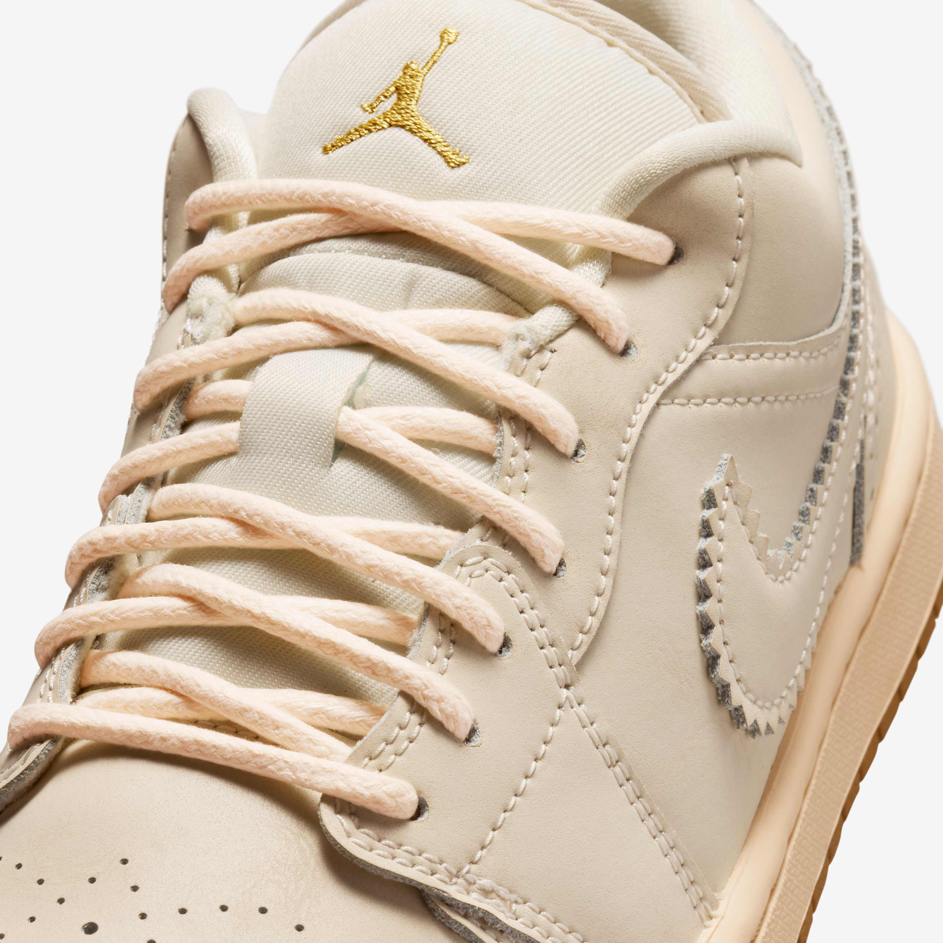 Air Jordan 1 Low SE image number 6
