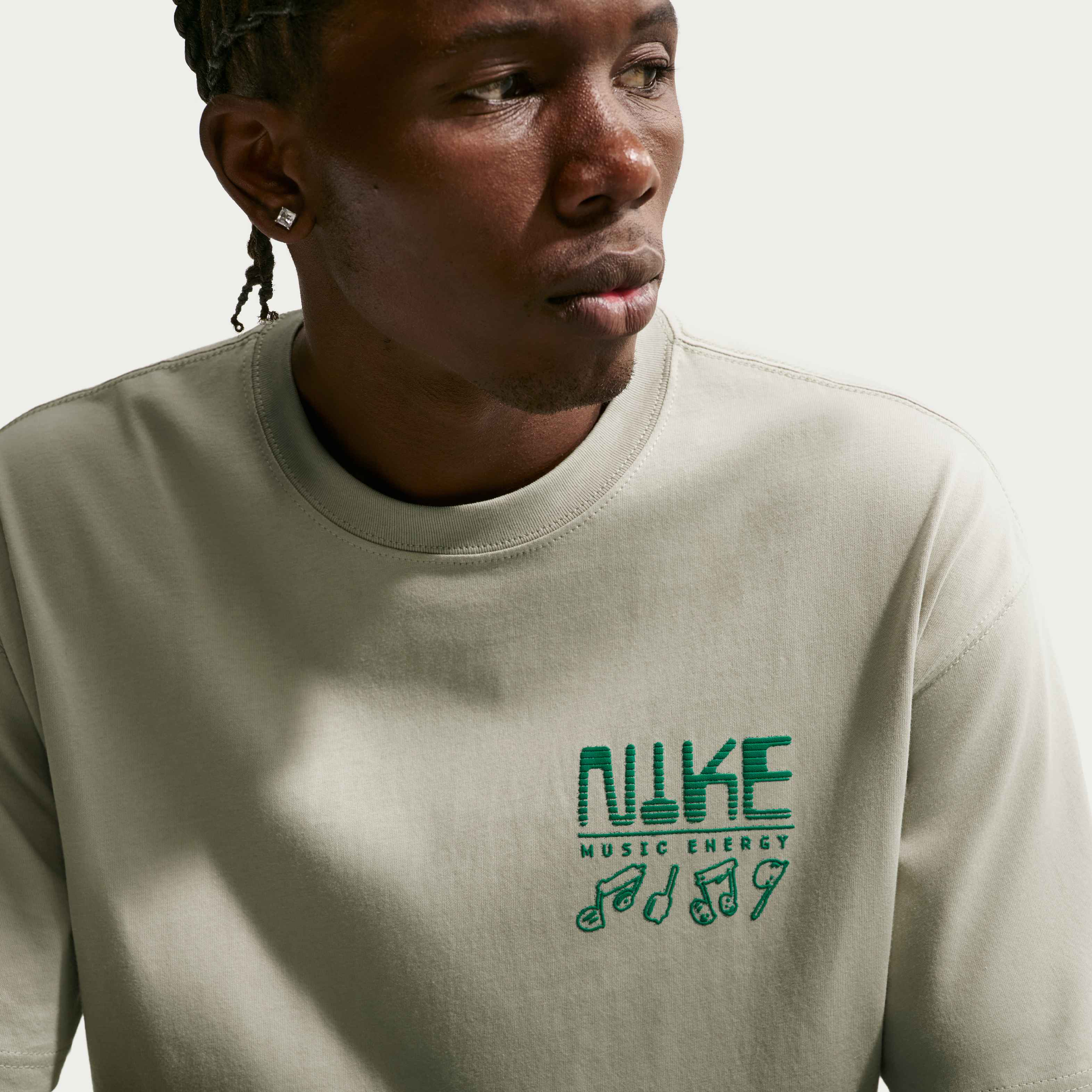 نايكي سبورتسوير image number 2