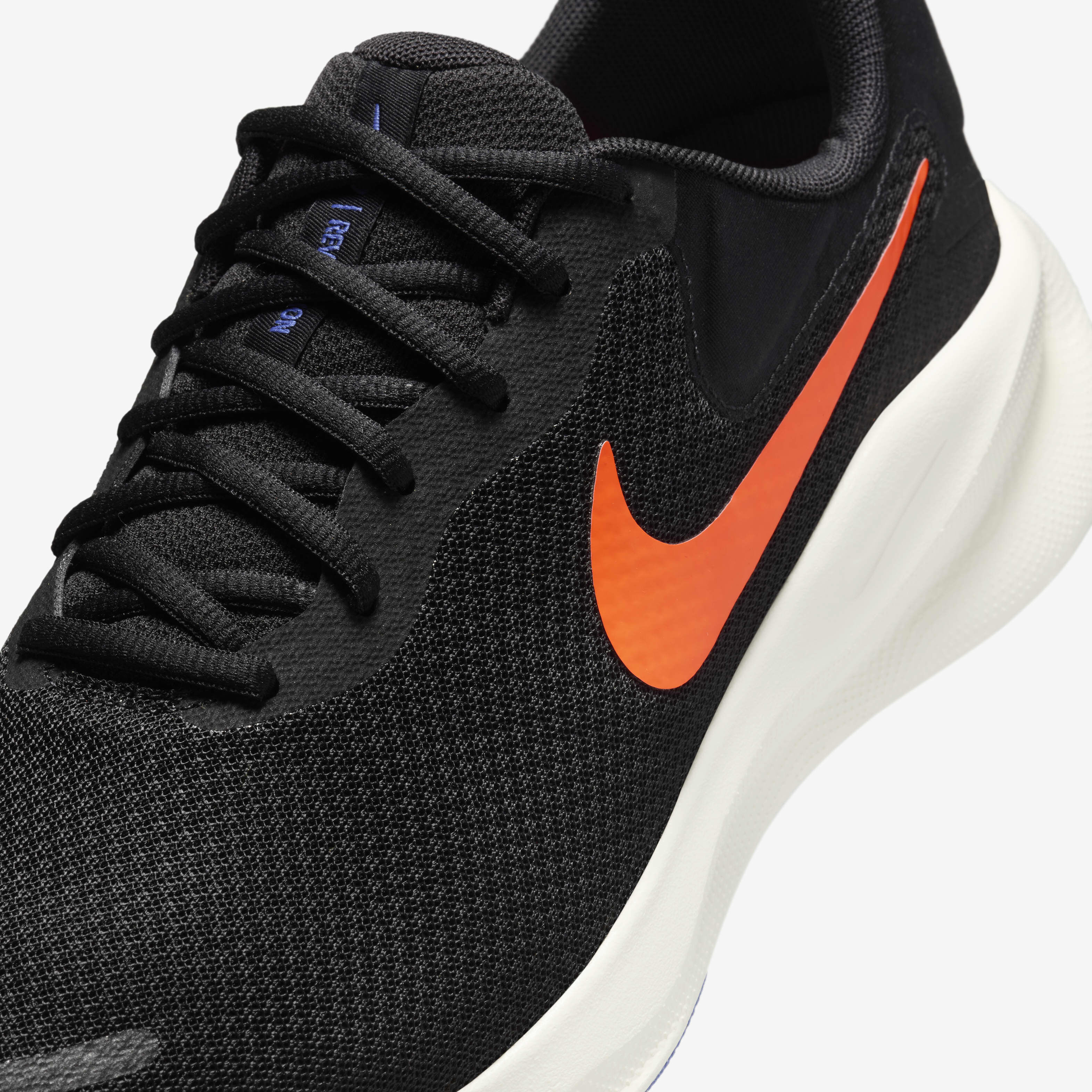 Buy Nike Revolution 7 Men s Road Running Shoes Extra Wide Nike Saudi Official