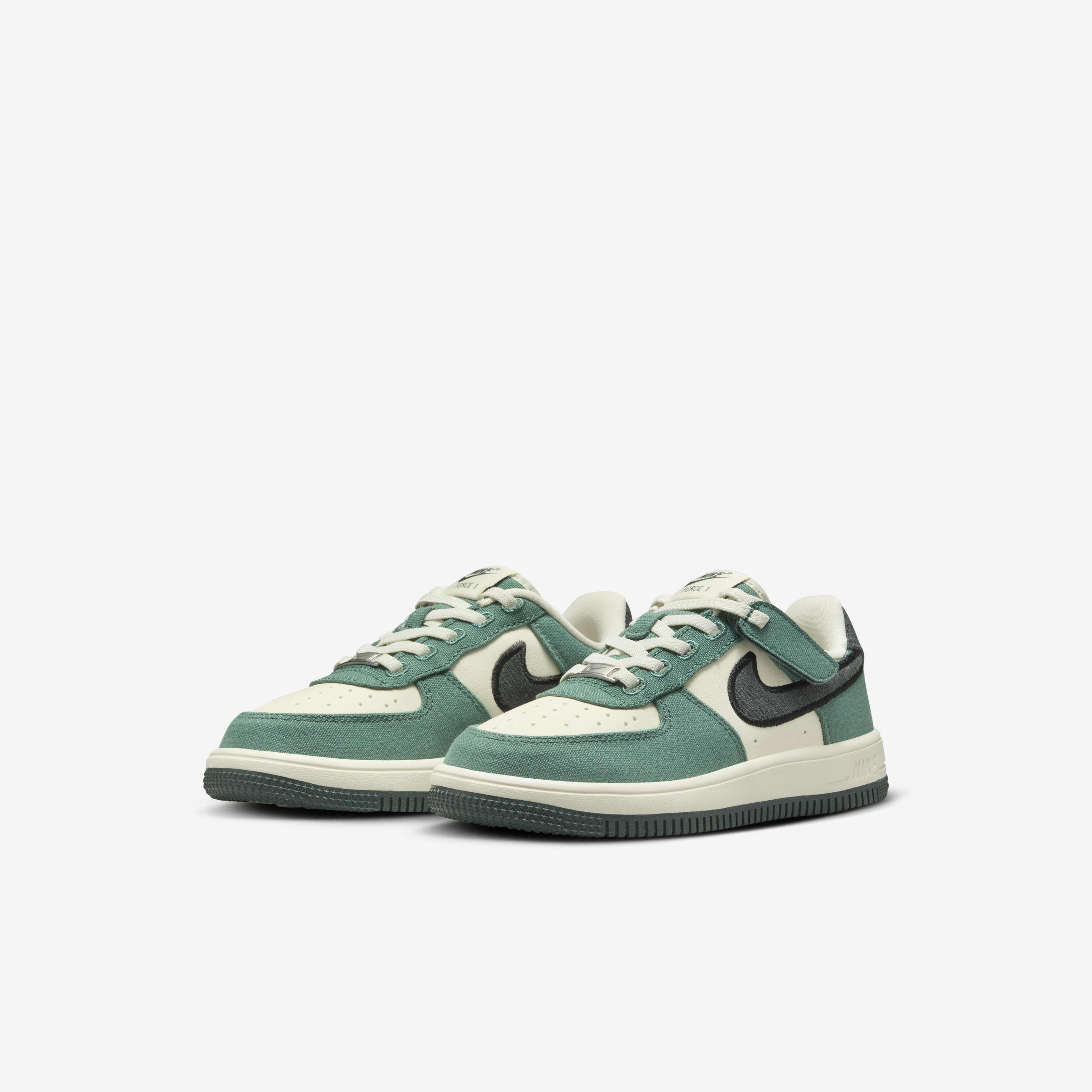 Nike air force 1 youth size 3 2025