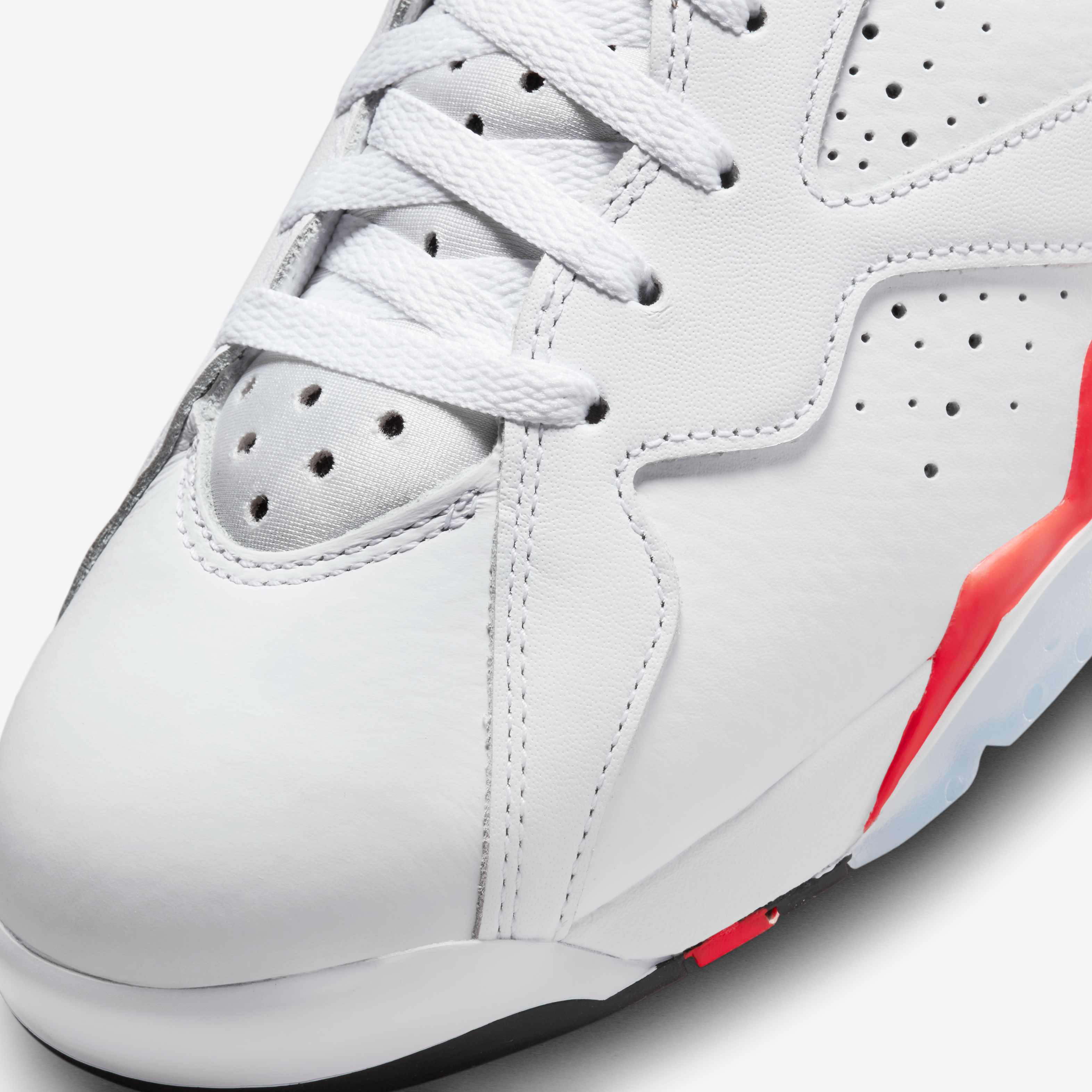 Air Jordan 7 Retro image number 6