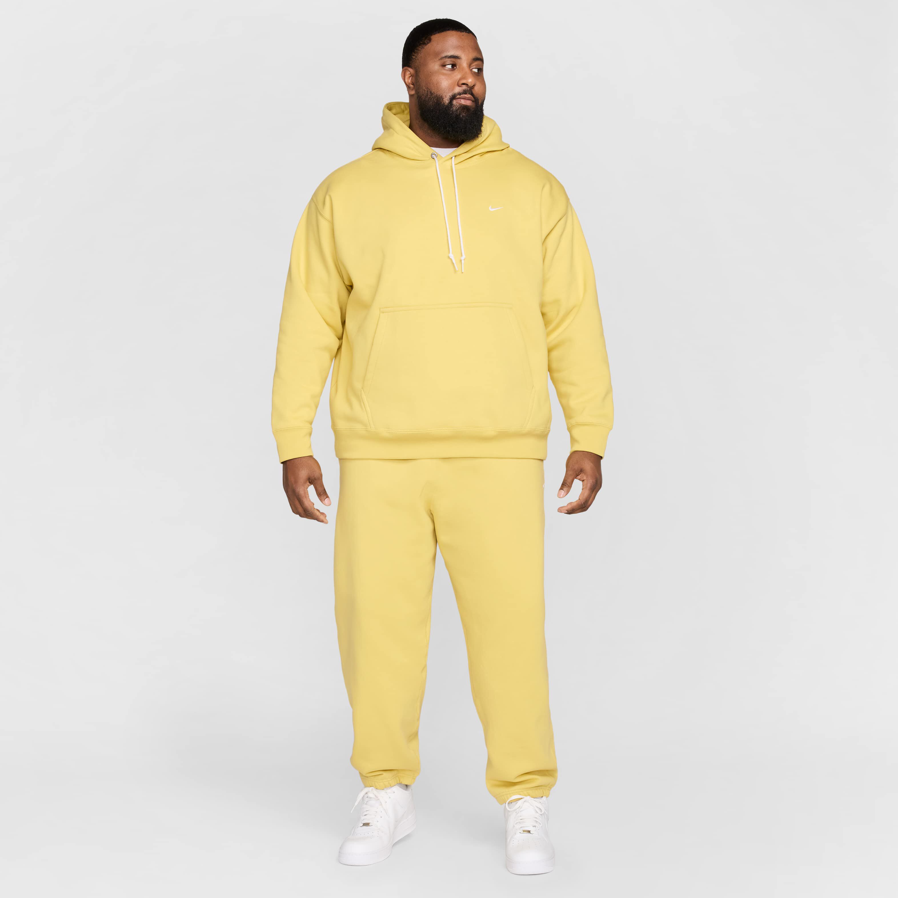 نايكي سولو سووش image number 13