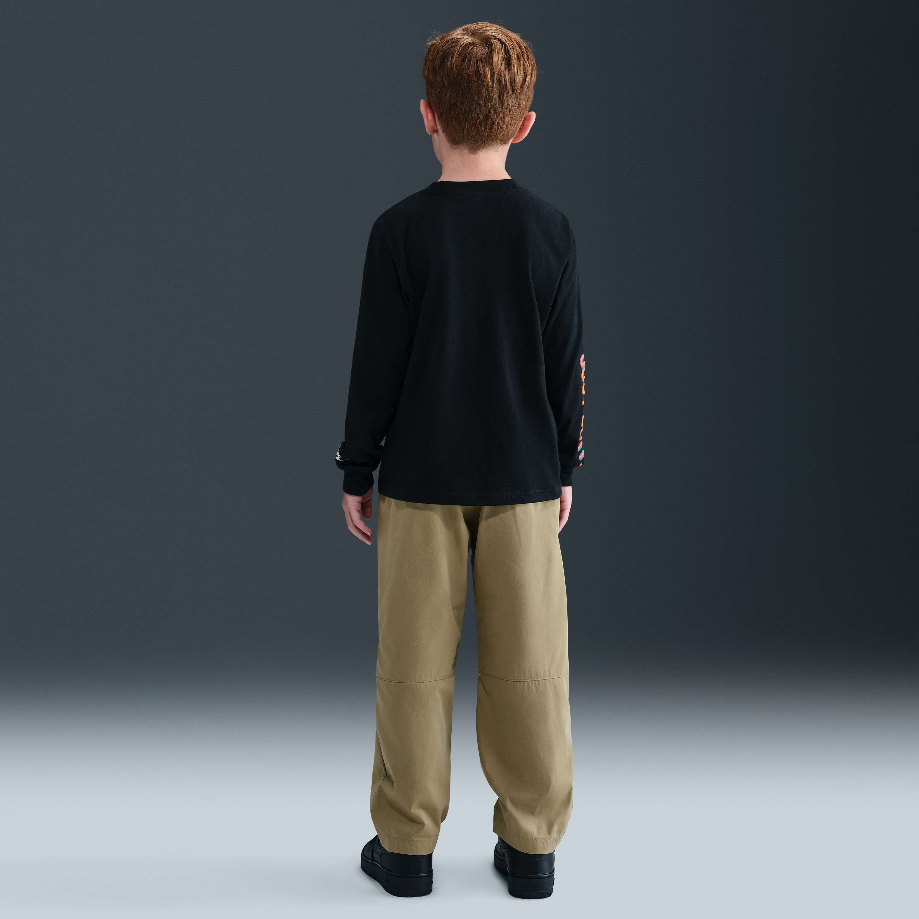 Nike Glow With Me image number 4