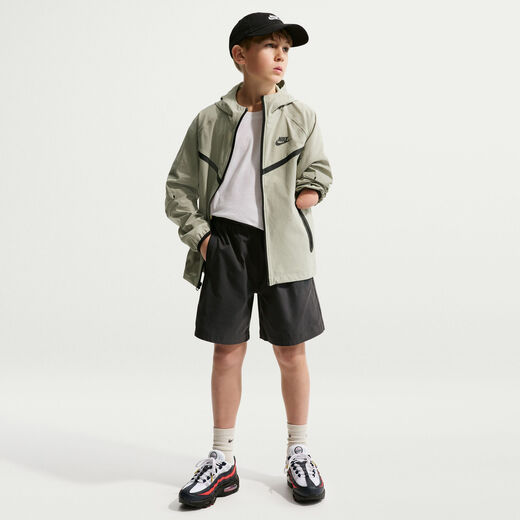 Nike Sportswear Tech