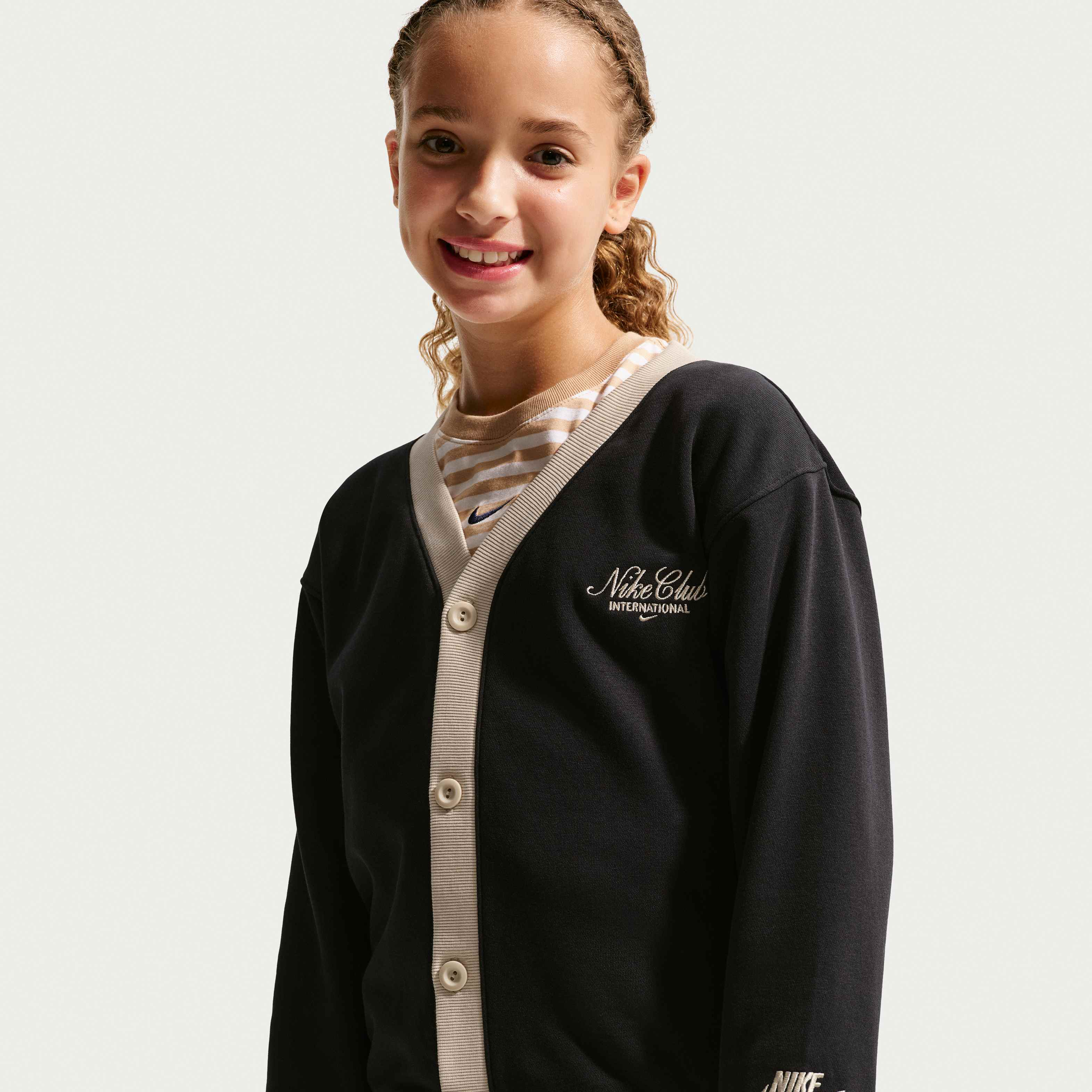 Nike Sportswear Club image number 1