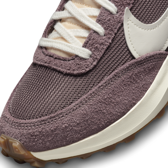 Nike top vintage womens