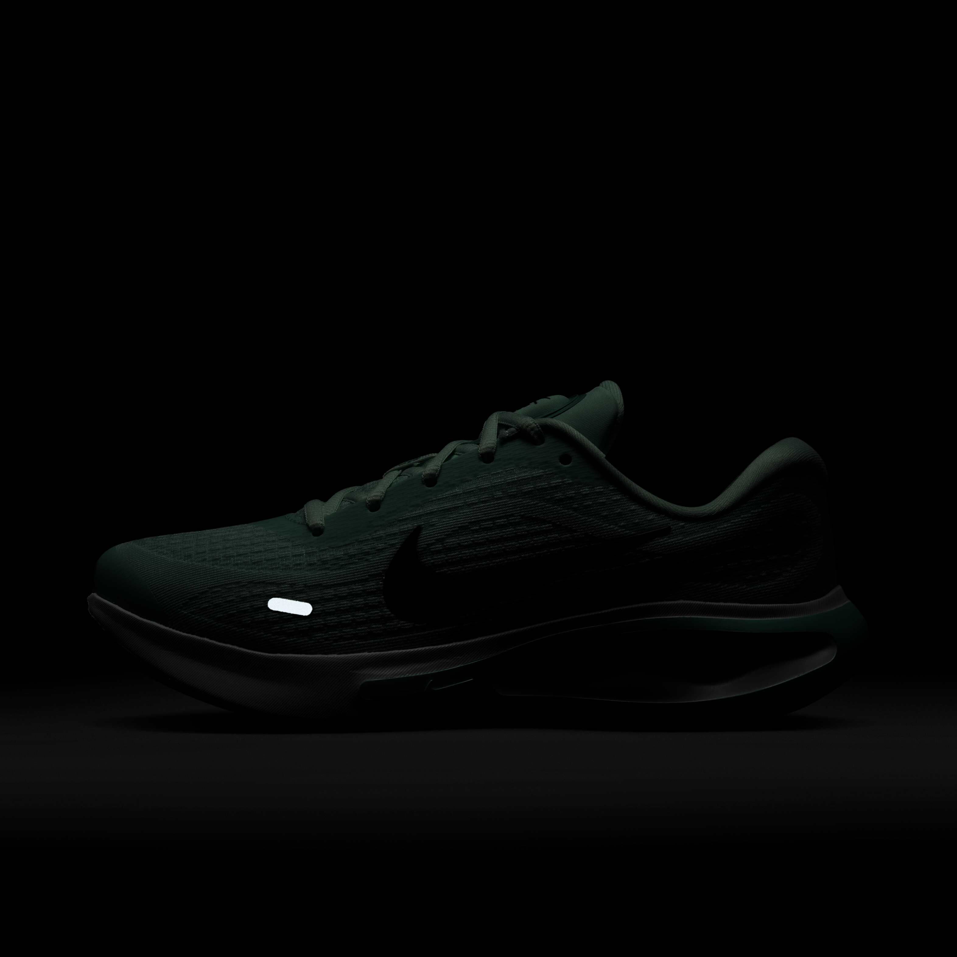 نايكي جيرني رن image number 8