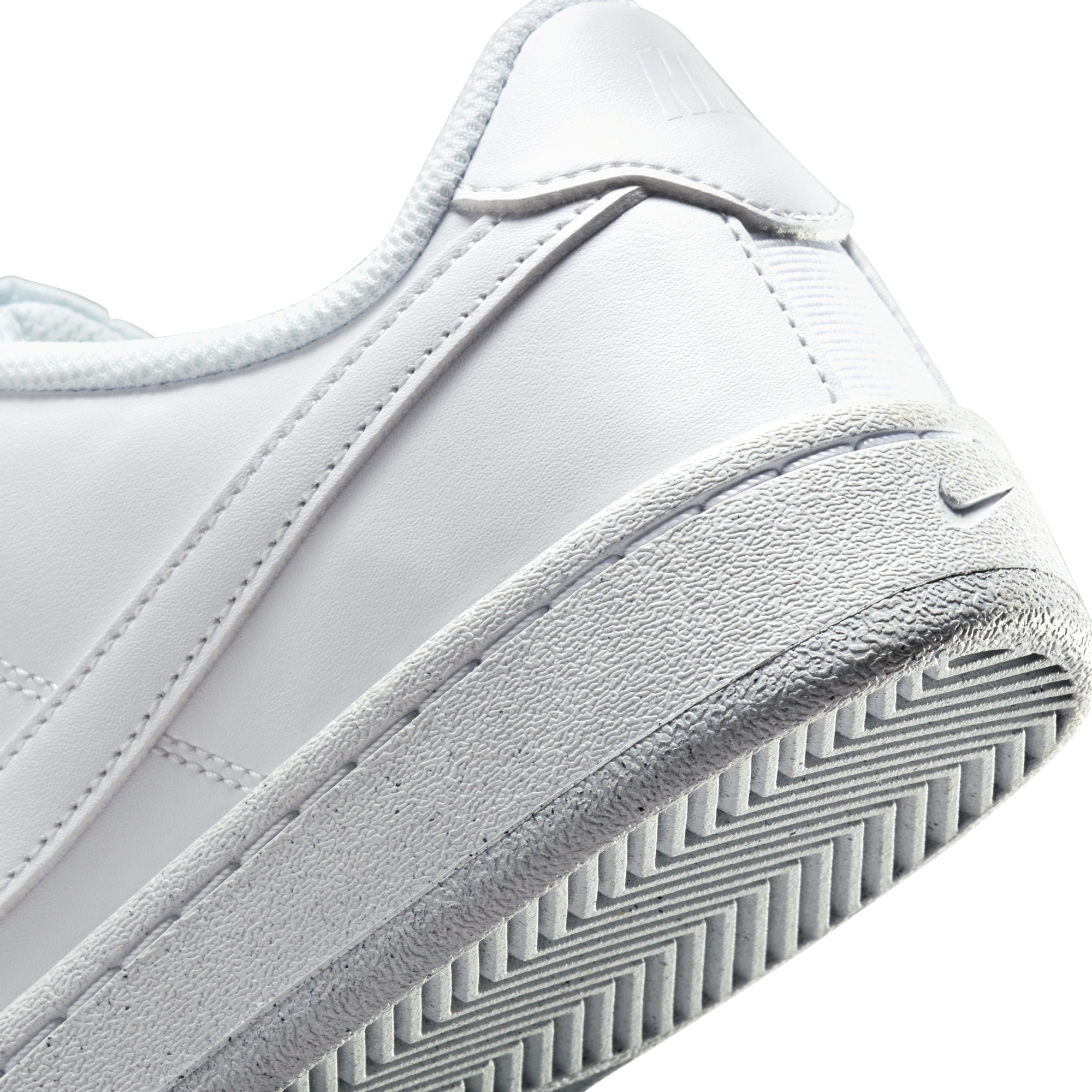 Nike women's court royale discount
