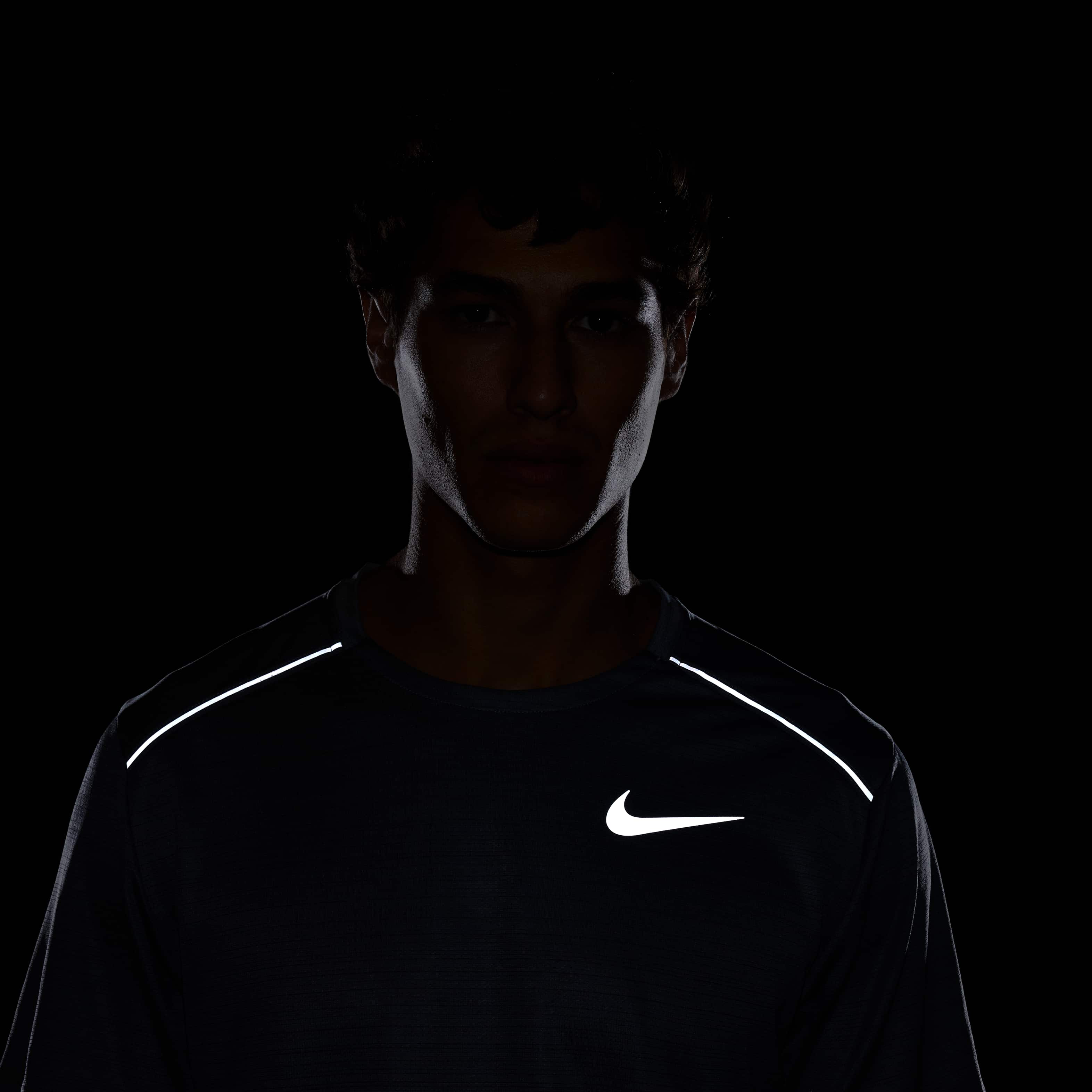 Nike Miler image number 5