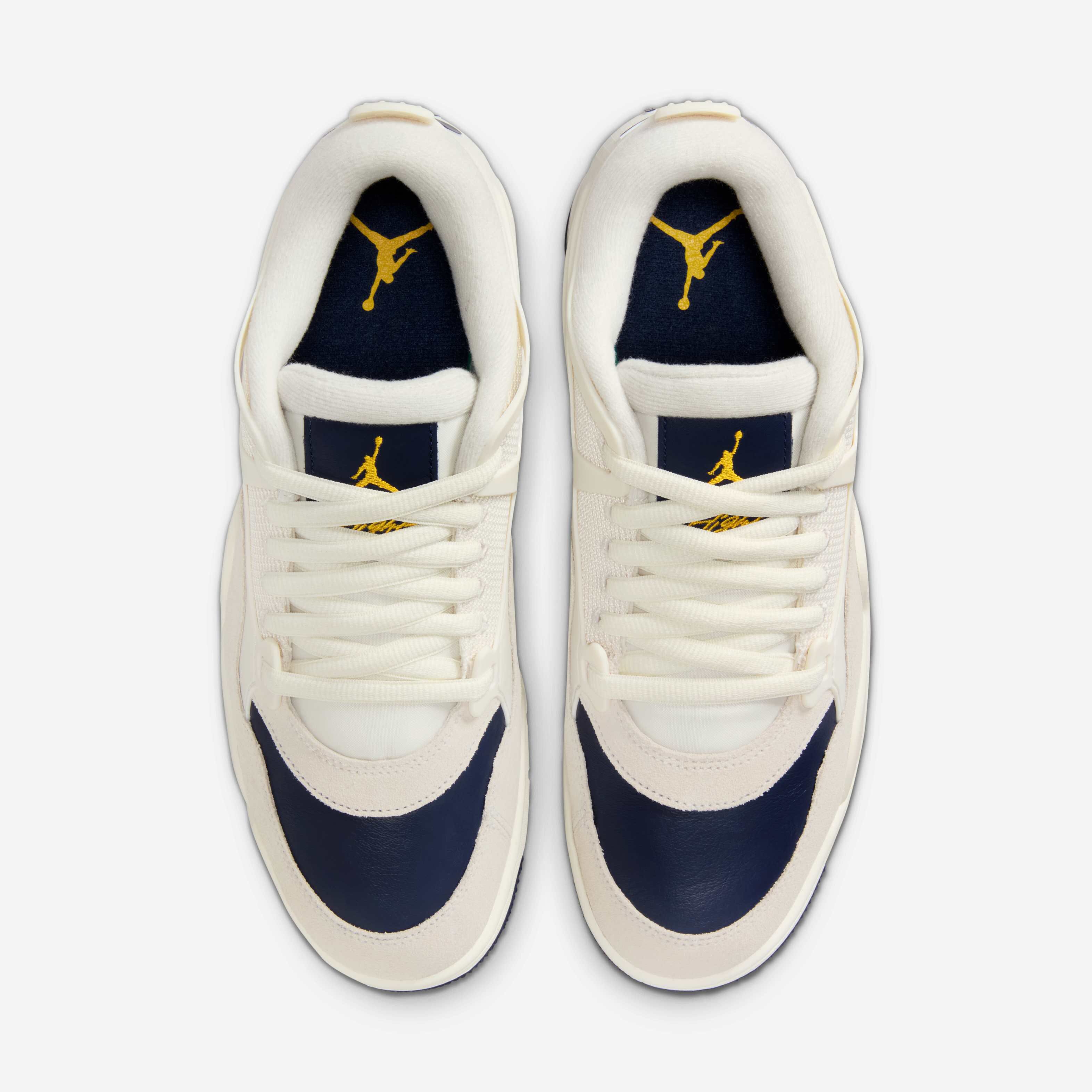 Air Jordan 4 RM image number 3